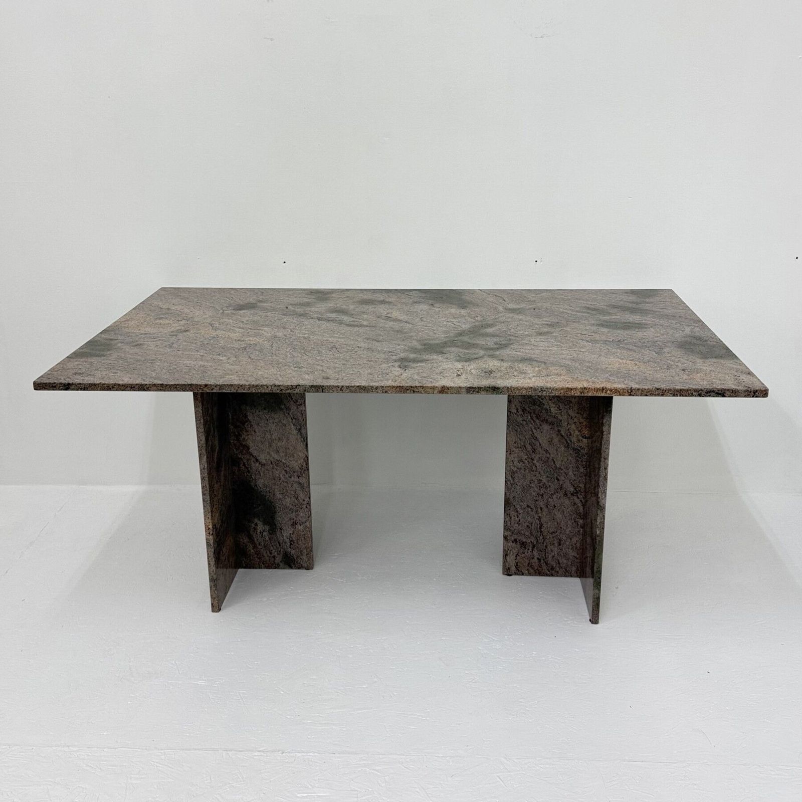 Mid Century Modern Granieten Eettafel, Jaren 1970