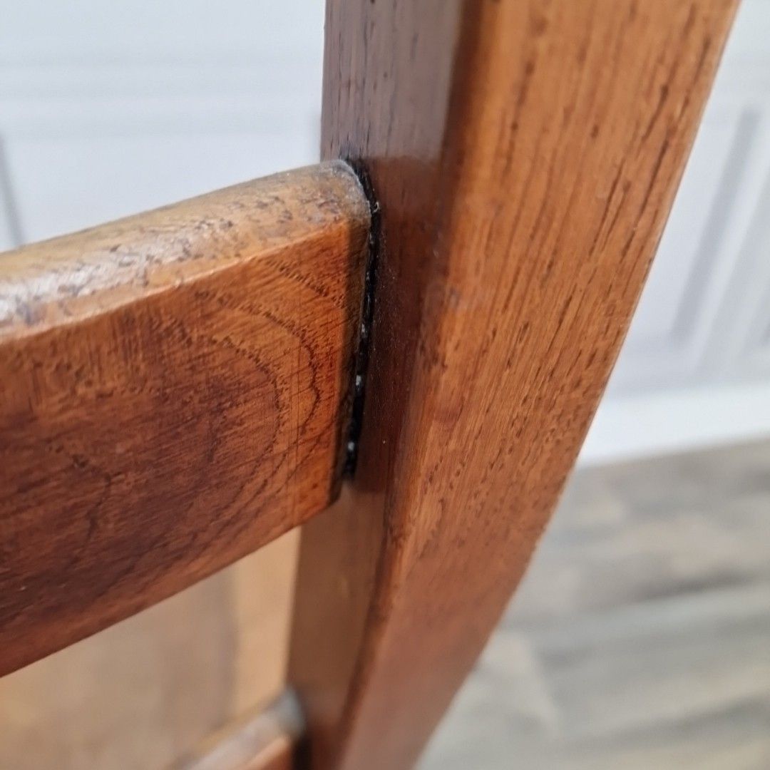 photo vintage Vintage Oak Dining Chair Solid Wood Ladder Back Mid Century Desk Hall Seat