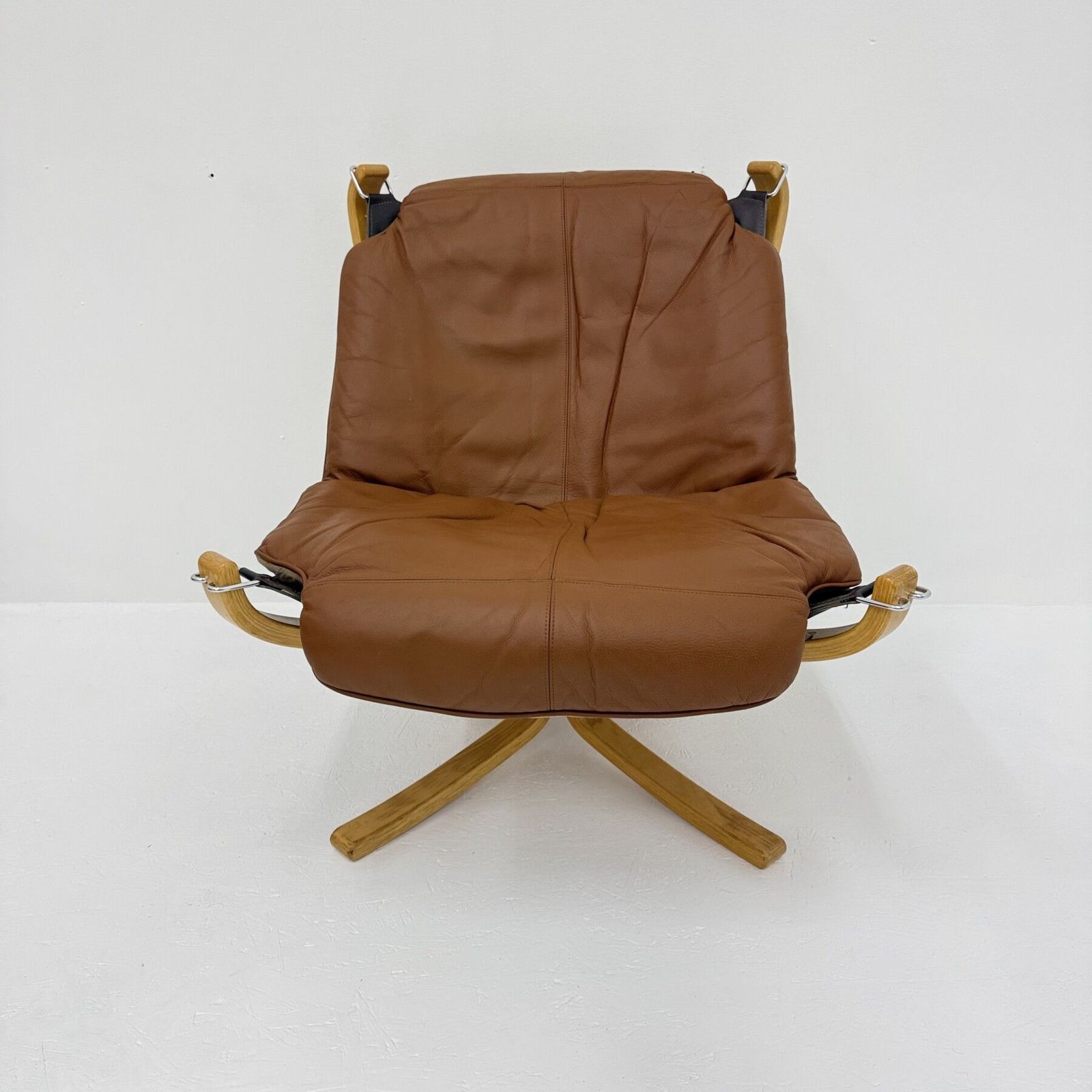 Falcon Leather Lounge Chair By Sigurd Ressel For Vatne Møbler, 1970s photo furniture