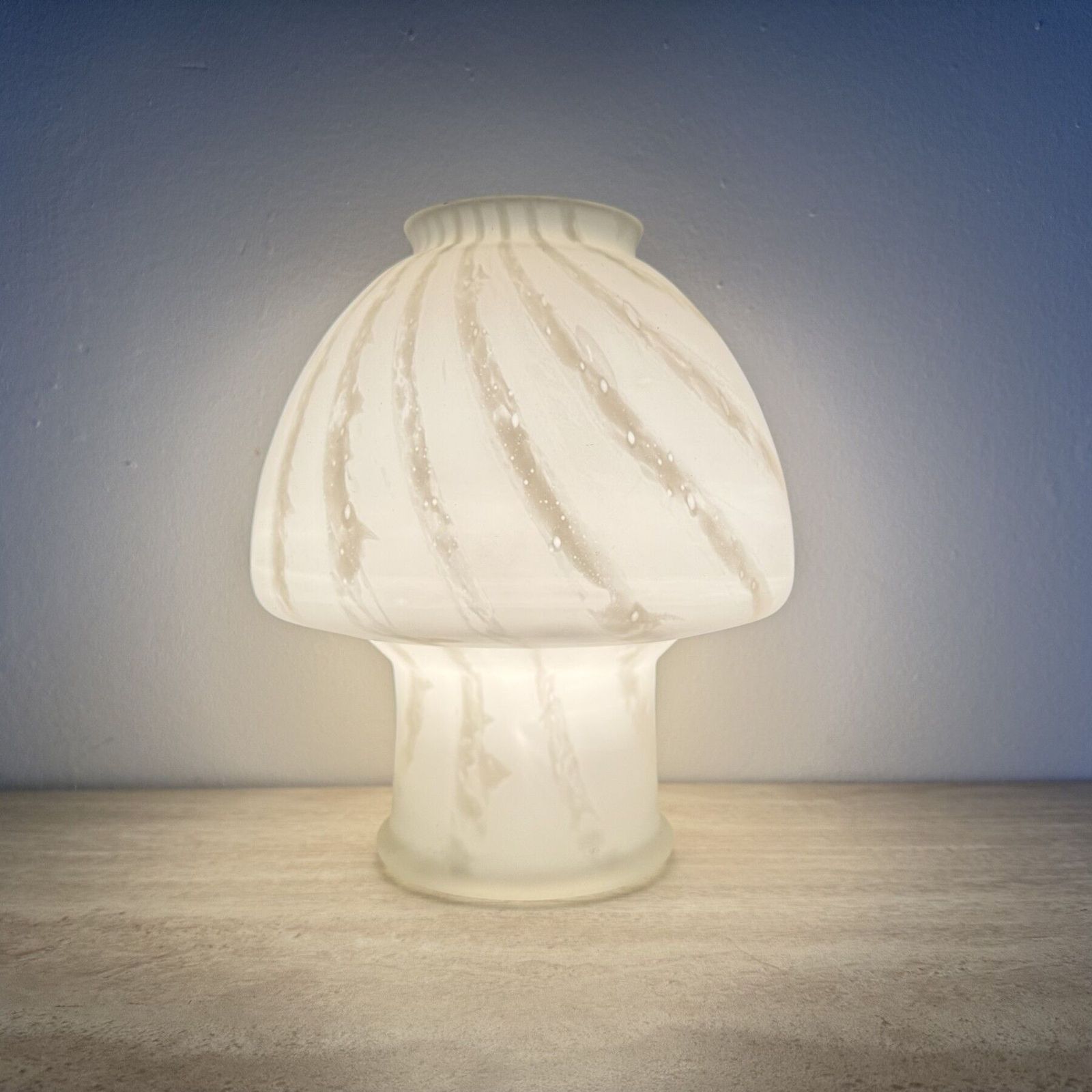 photo vintage Mid Century Murano Glazen Paddenstoellamp, Jaren 1970
