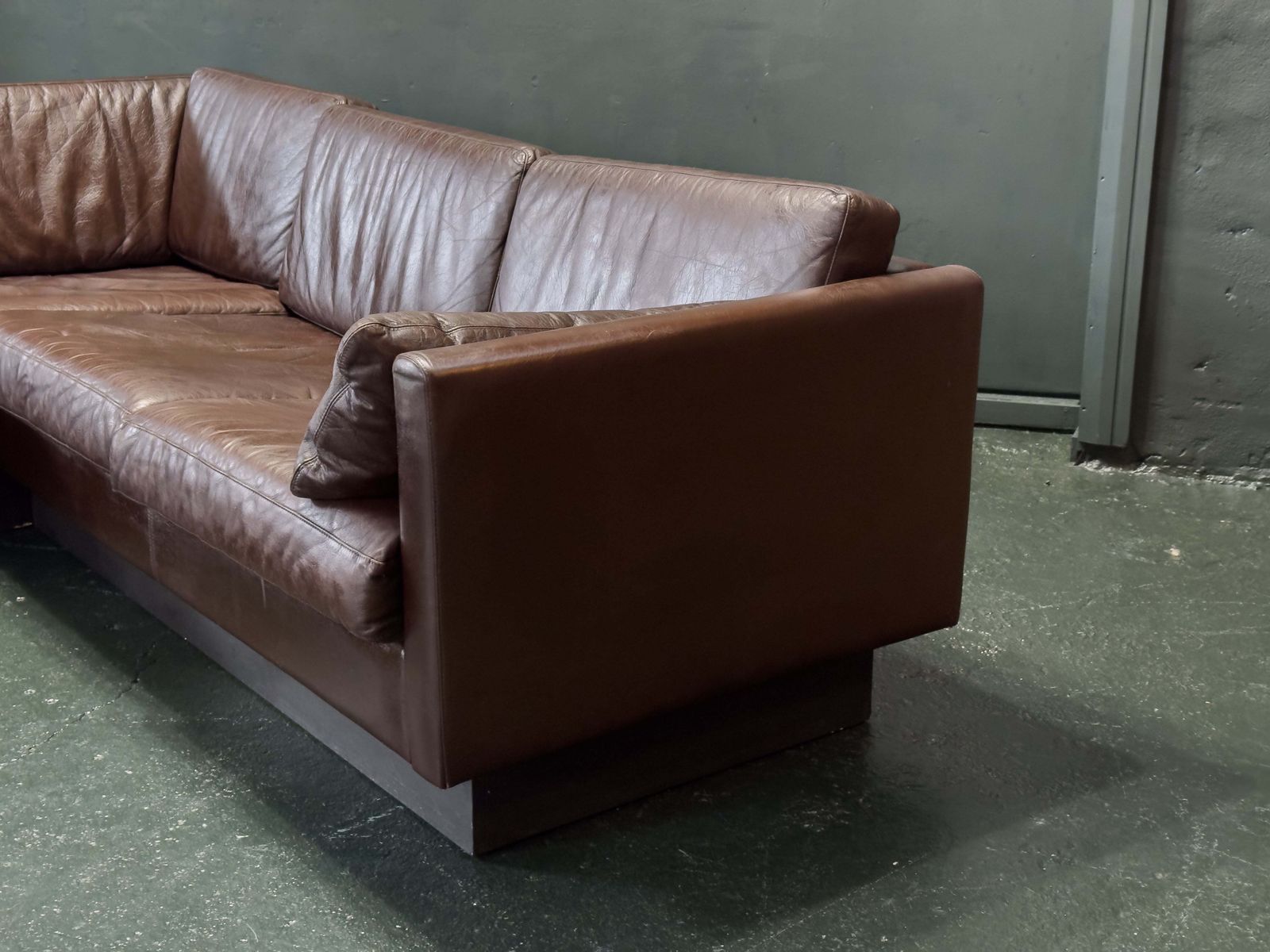 Brown Leather Corner Sofa By Thams Denmark photo buy