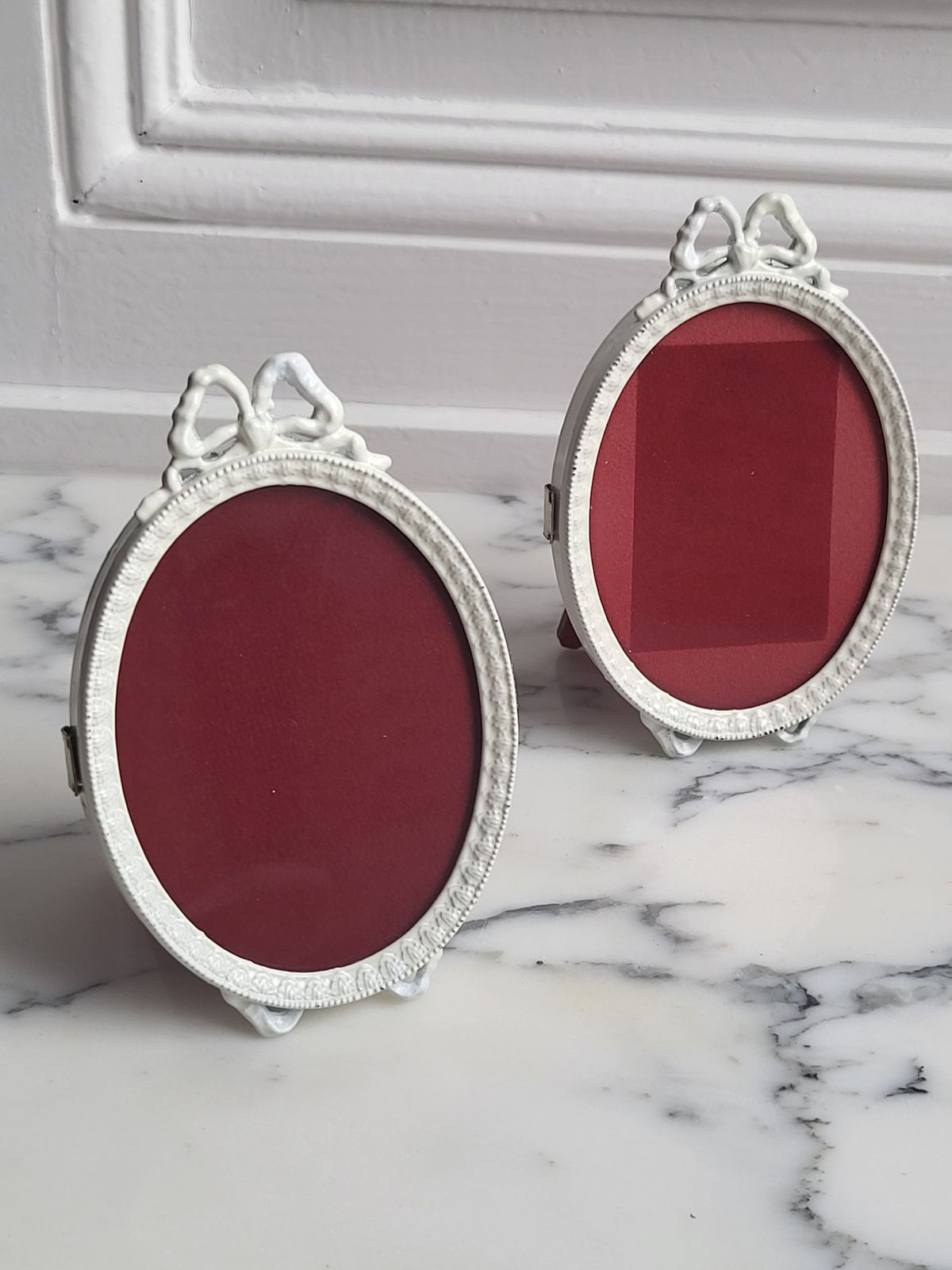 Set Of Two Vintage Italian Picture Frames With Bow Detail, 1980s