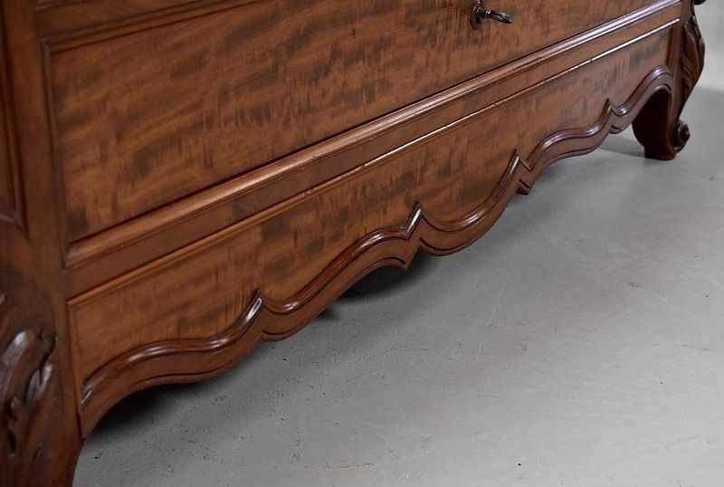 Furniture Parisian Chest Of Drawers Louis XV Style Rocaille, 20th photo
