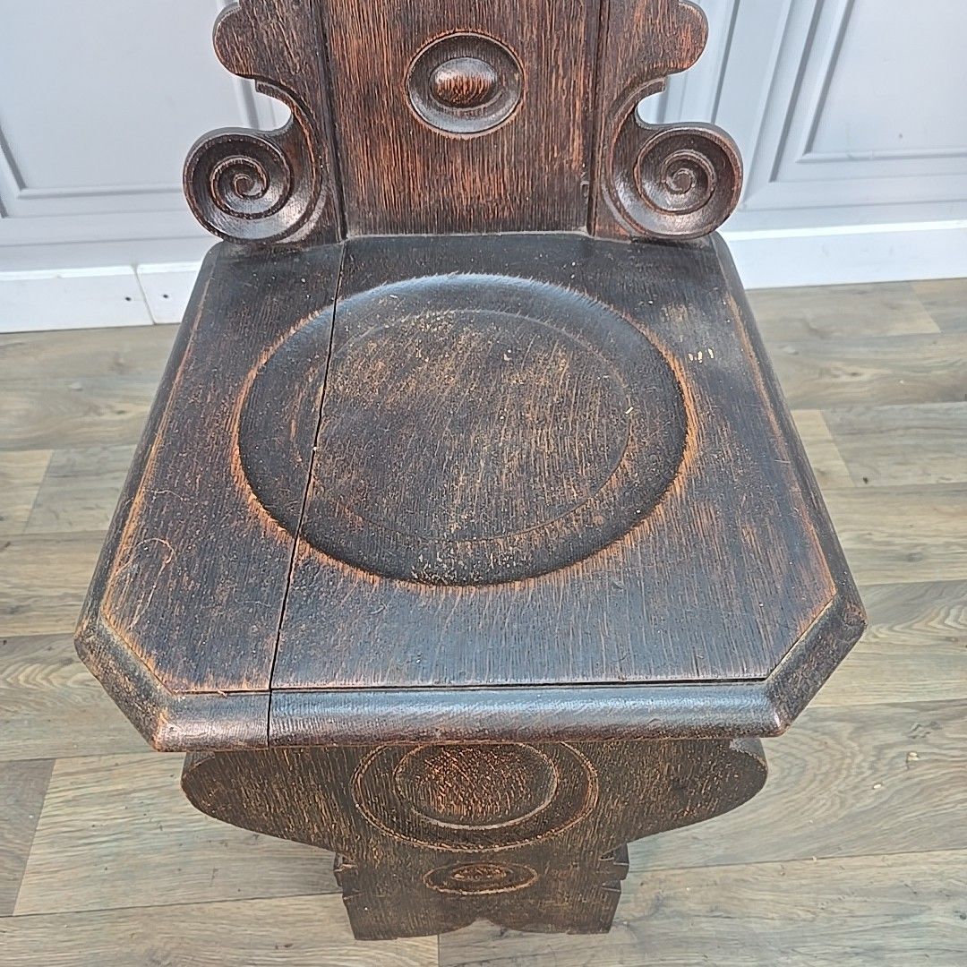Antique Hall Chair Gothic Revival – Carved Solid Oak Heraldic Crest Entrance photo vintage