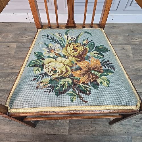 photo furniture Antique Wooden Carver Armchair Fireside Lounge Chair Satin Wood Arts & Crafts