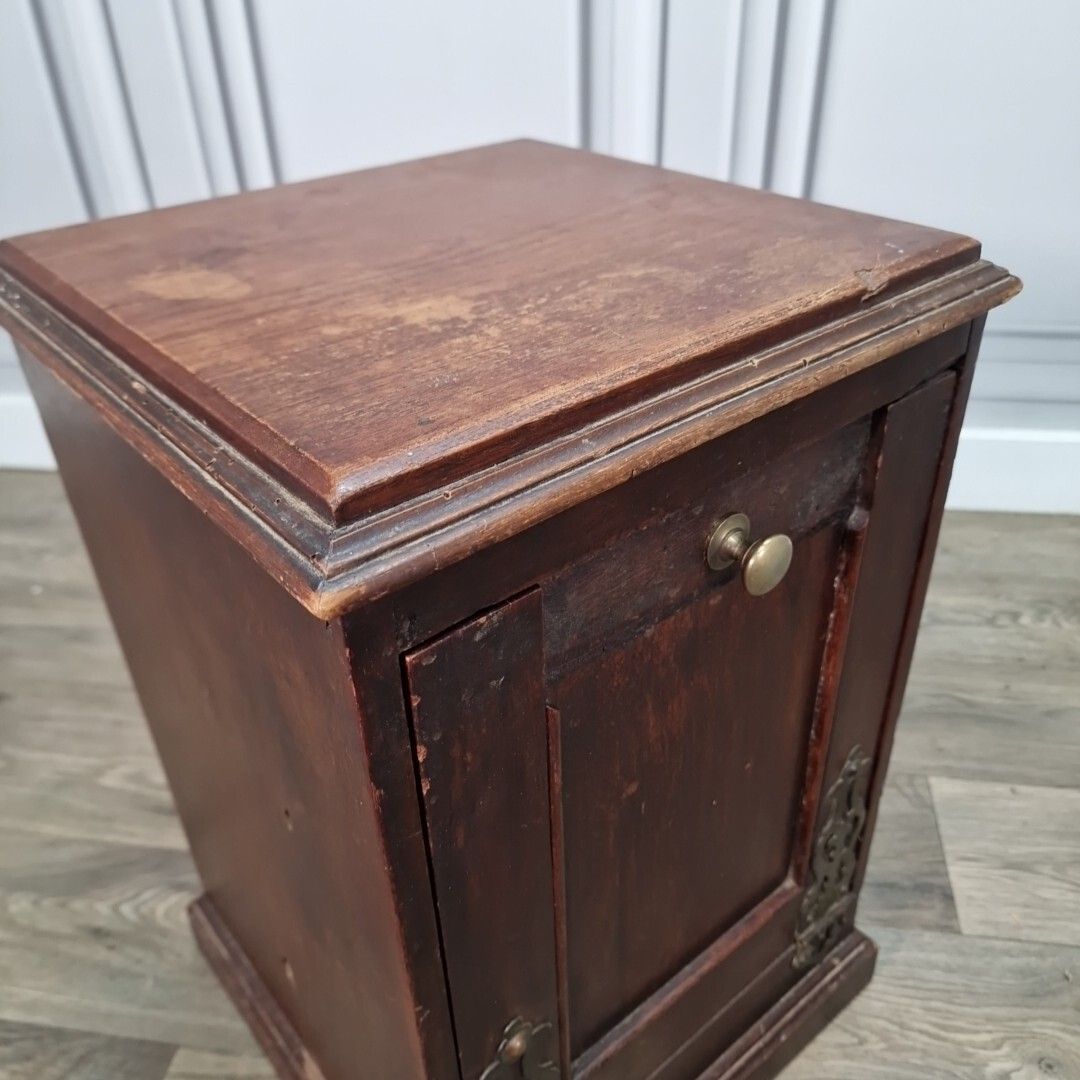 photo vintage Antique Bedside Table Coal Scuttle Cabinet Wooden Purdonium Edwardian