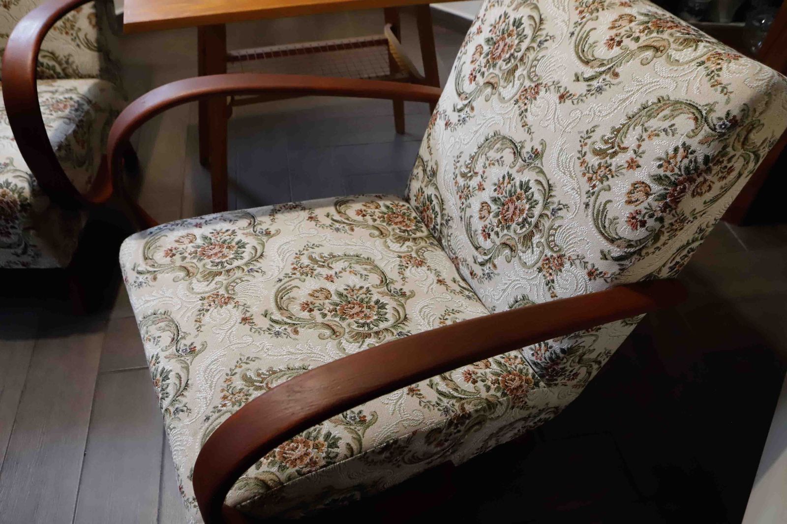 Set Of 2 Style Halabala Lounge Armchairs photo Furniture