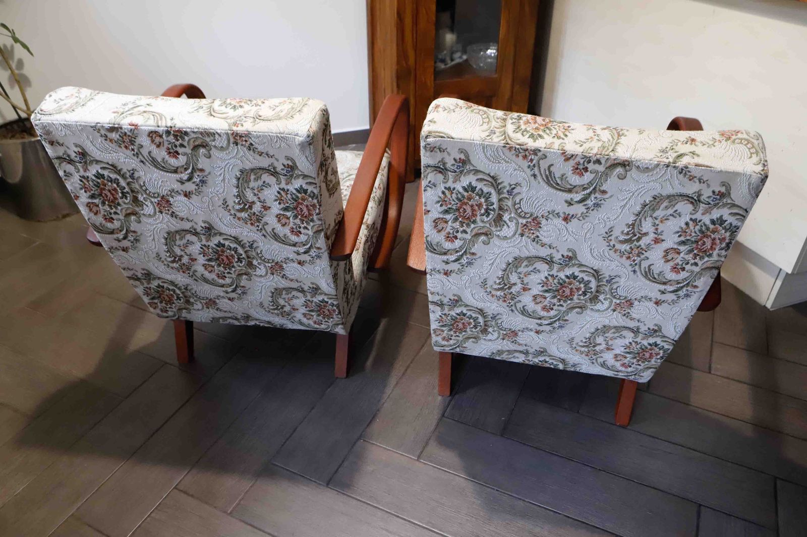 Set Of 2 Style Halabala Lounge Armchairs photo buy