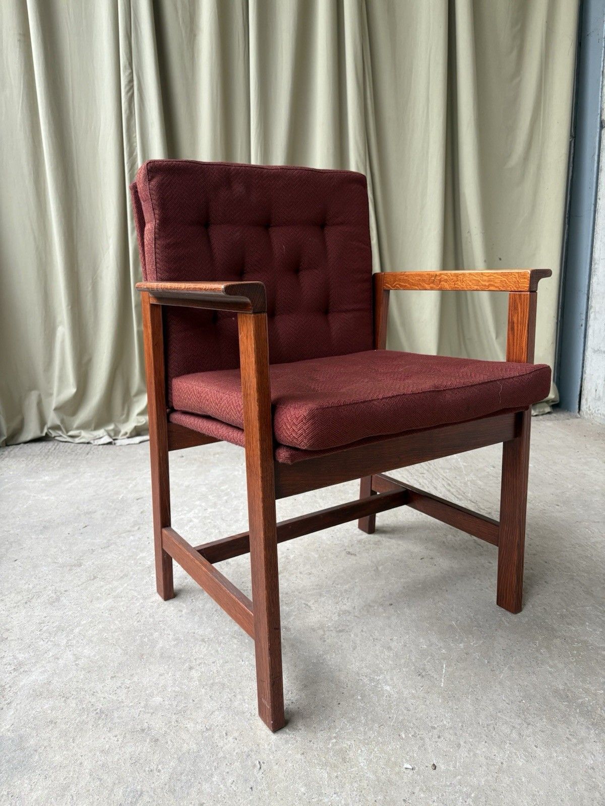 photo furniture Vtg Late Mid Century Oak Chair Side Armchair  Danish Scandi Retro R1087