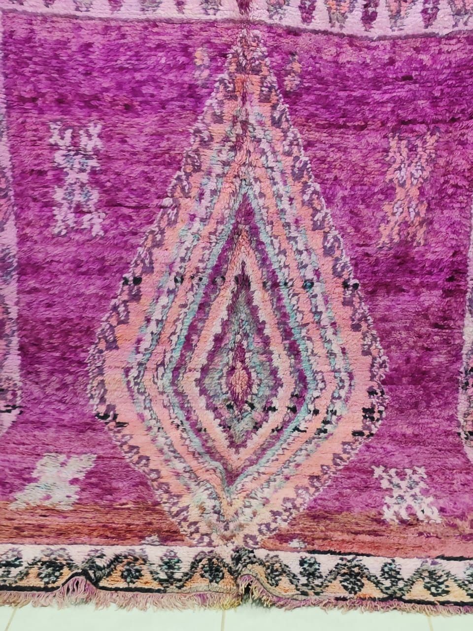 Vintage Boujaad Rug 290x190cm – Pink Purple Moroccan Carpet photo for sale