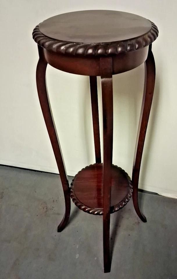 Antique Edwardian Mahogany Plant Stand With Slender Legs And Decorative Edge photo 175.0