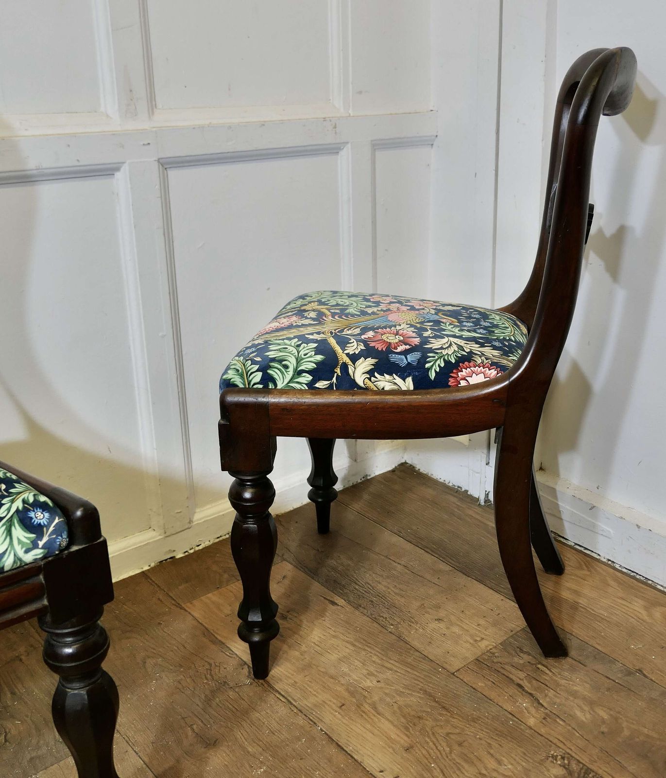Set Of 6 Victorian Dining Chairs, Upholstered With William Morris Velvet photo vinterior