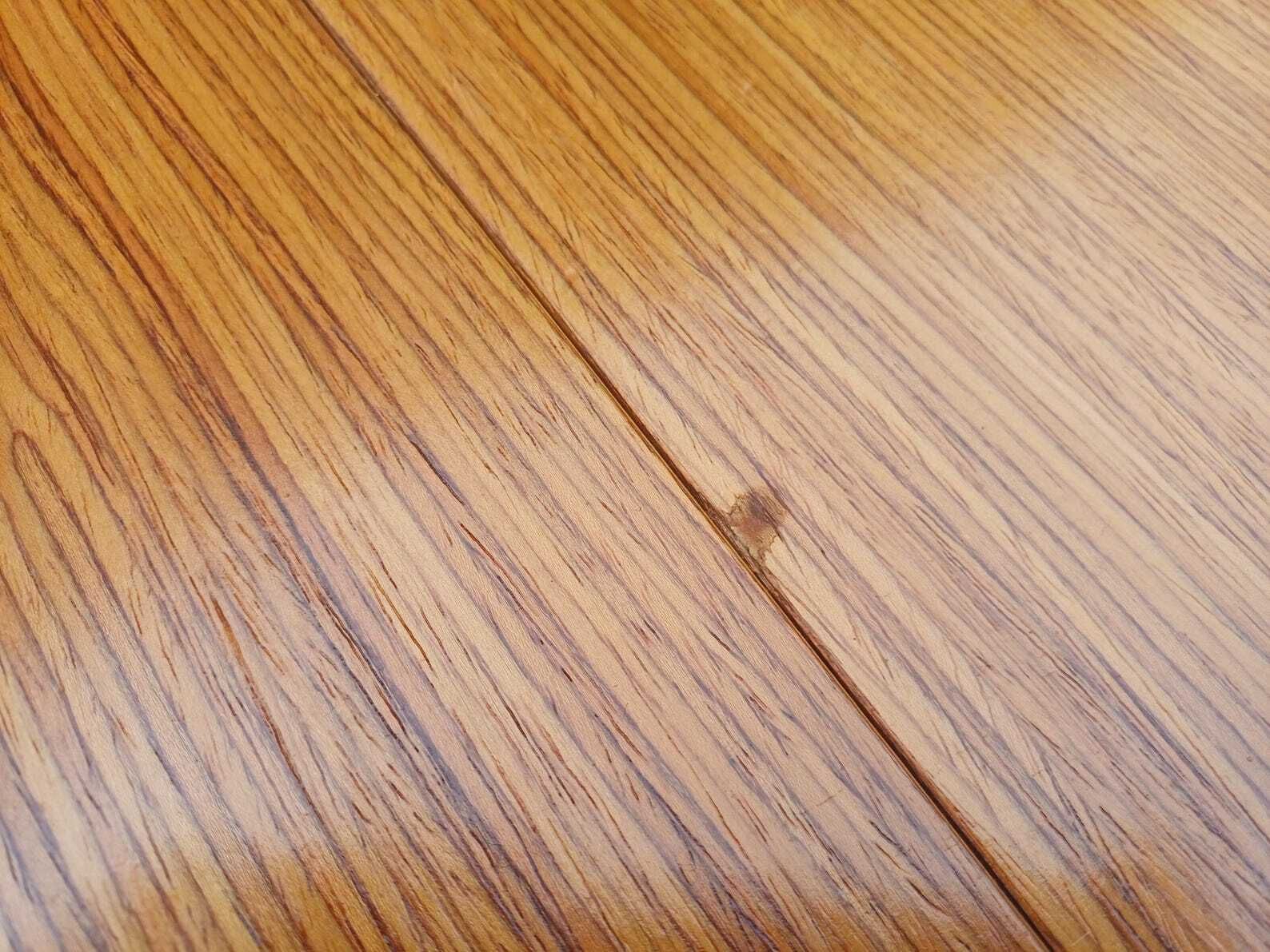 Late 1970s Retro Extending Dining Table Sculptural Scandinavian Style Exceptional Quality Solid Wood Base Near Perfect Free Hand Delivery photo buy