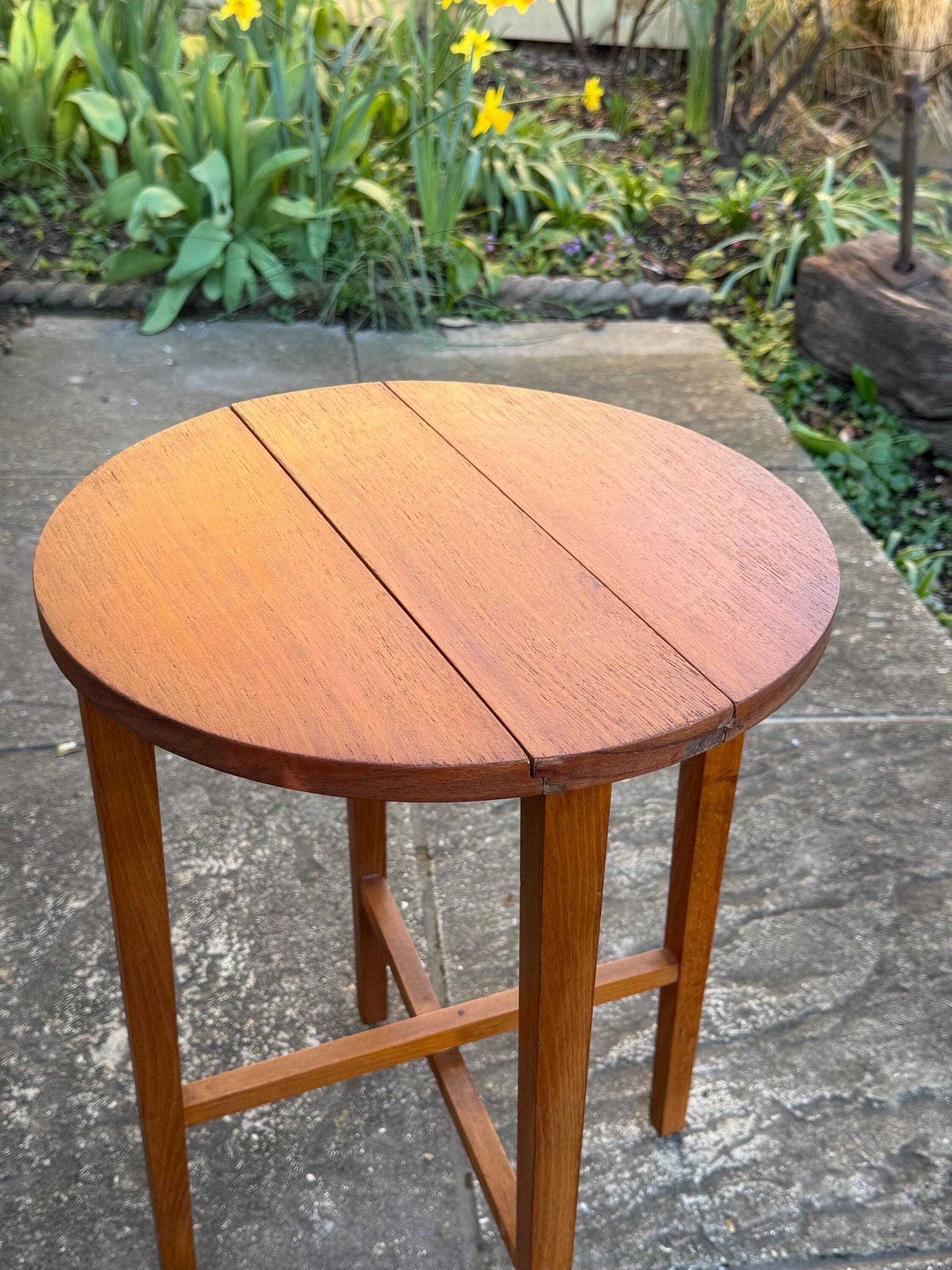 Furniture Vintage Retro Scandinavian Style Folding Side Table – Retro Teak Effect Mid Century Table (6) photo