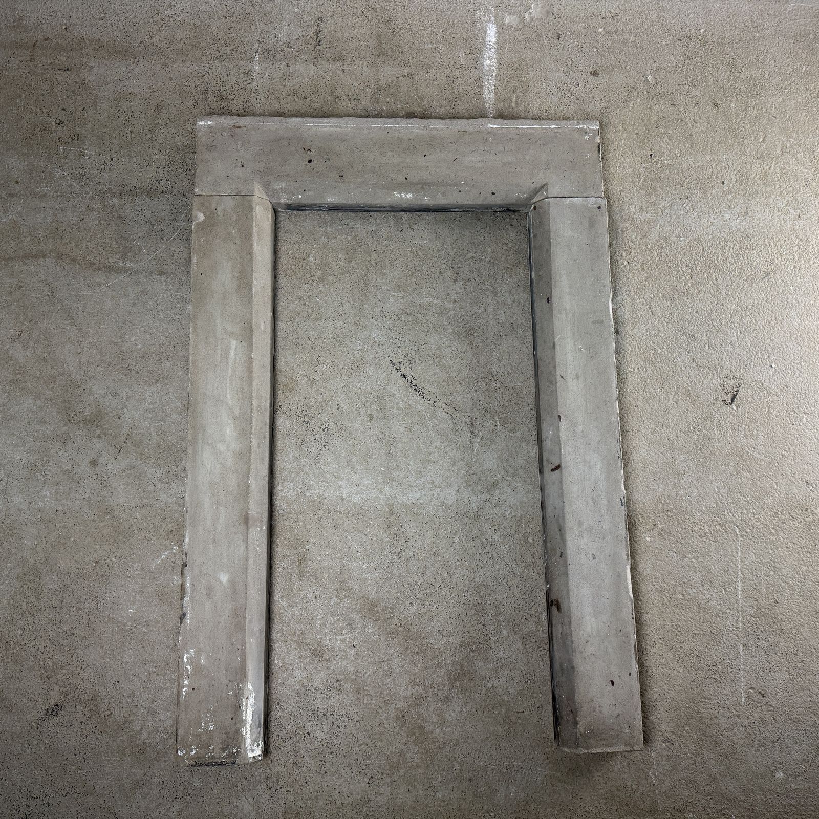 Reclaimed Antique Stone Fire Surround photo 480.0