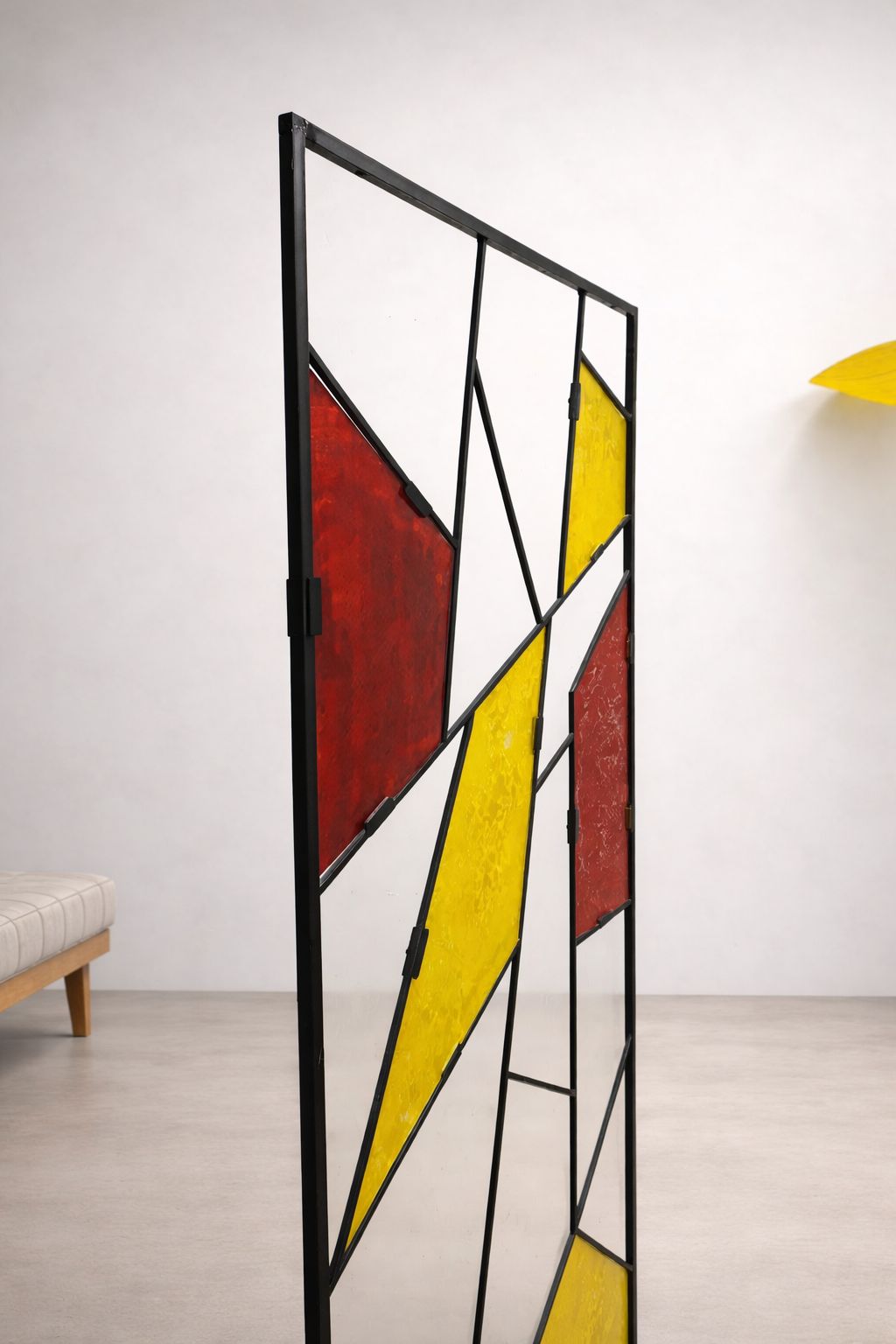 photo vinterior Mid Century Modern Geometrische Roomdivider Met Getextureerd Gekleurd Glas, Jaren 1970–1980