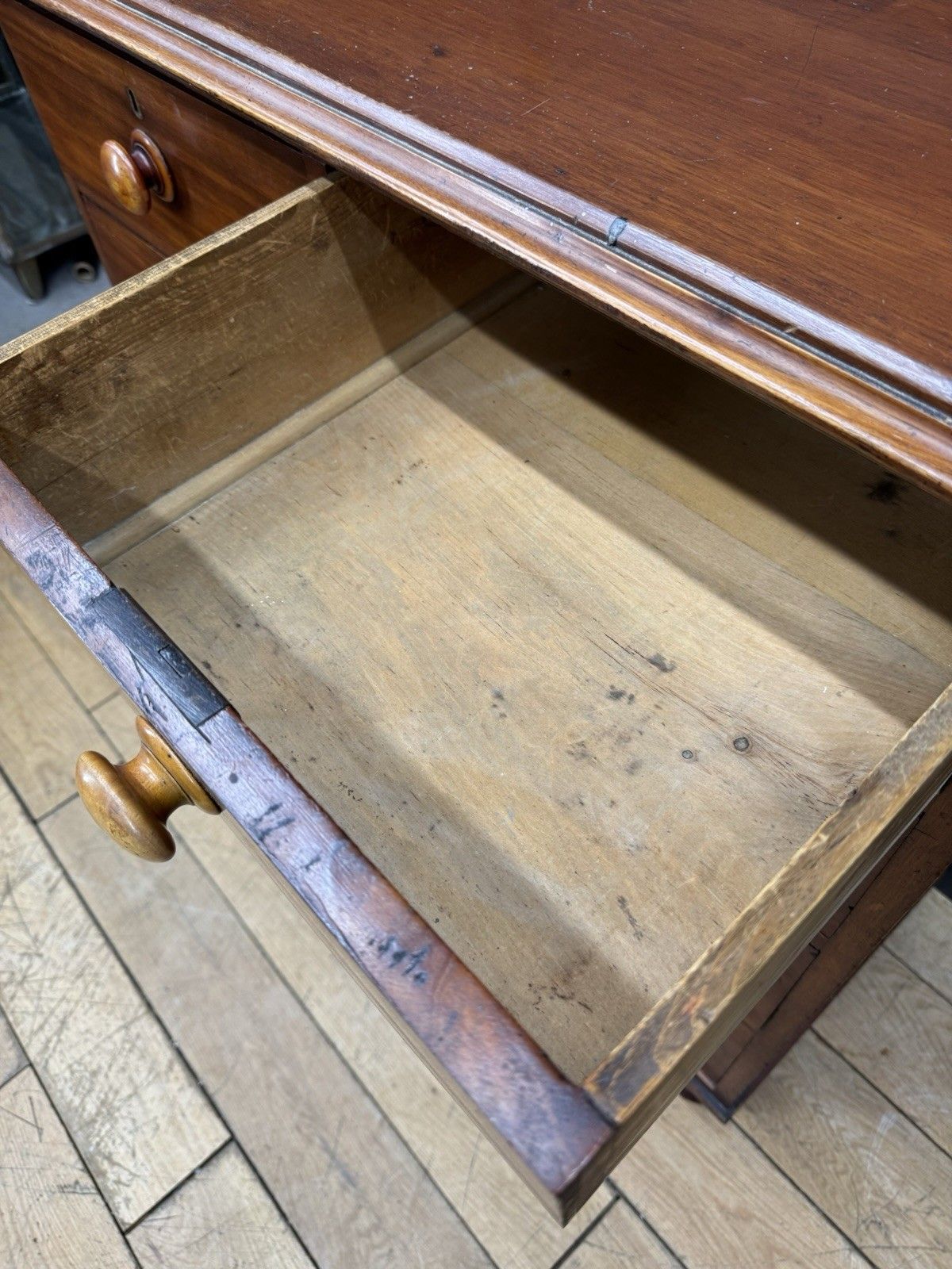 Victorian Mahogany Chest Of Drawers On Bun Feet photo buy
