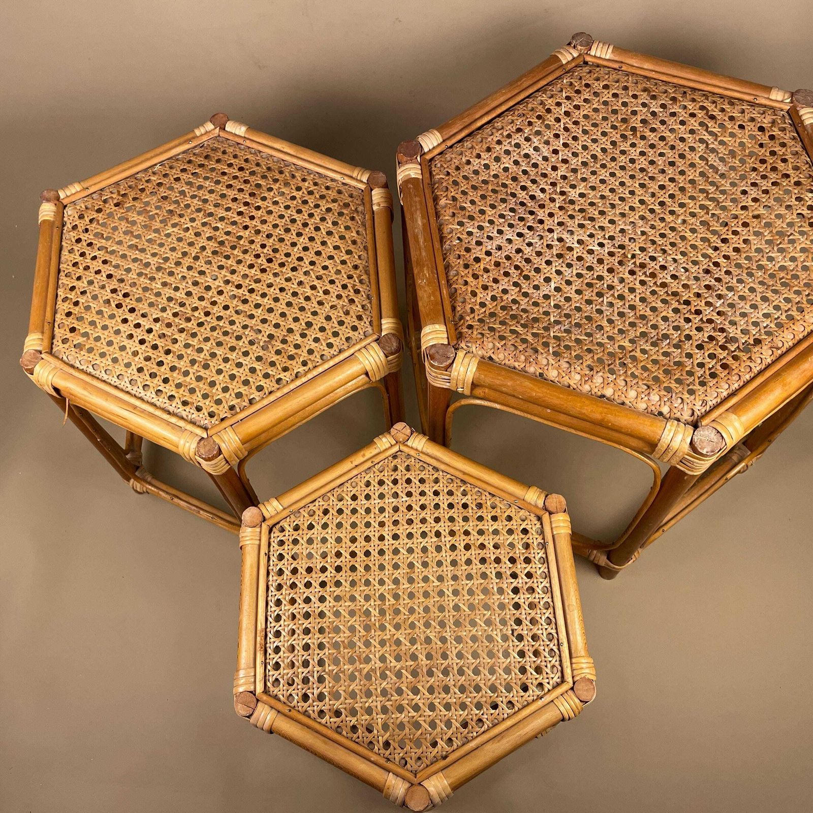 185.0 Vintage Bamboo Hexagon Nesting Tables Set Of 3 Cane Top Rattan Retro Boho Rattan Side Tables Mid Century photo
