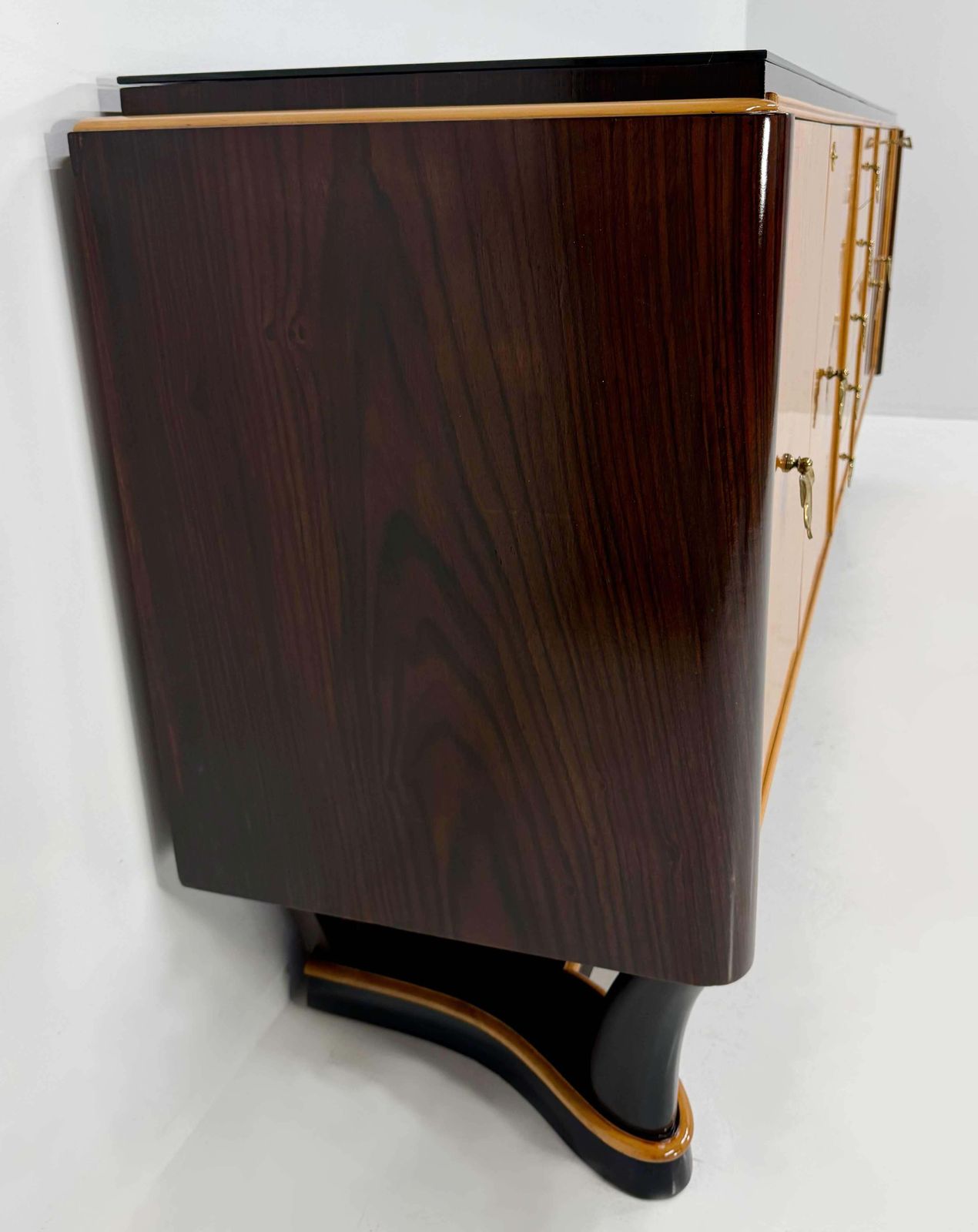 12643.0 Italian Art Deco Sideboard Attributed To Osvaldo Borsani In Maple, Late 1940s photo