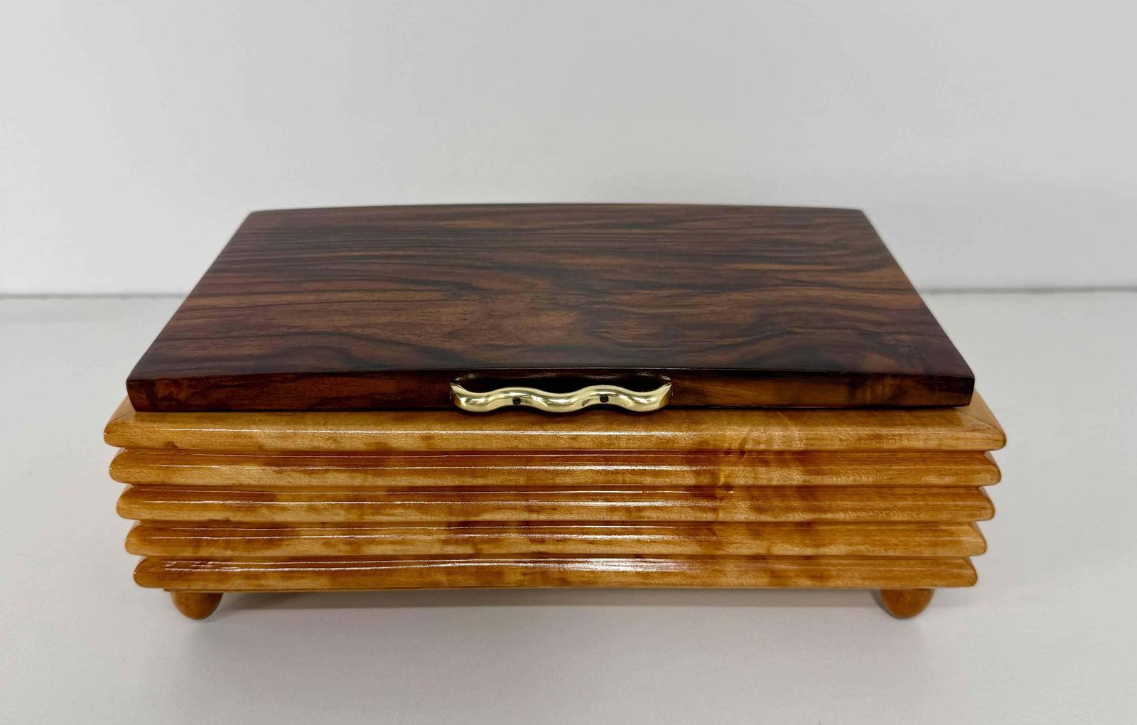 Italian Art Deco Musical Cigarette Box, Barera Radio Venice, 1940s photo furniture