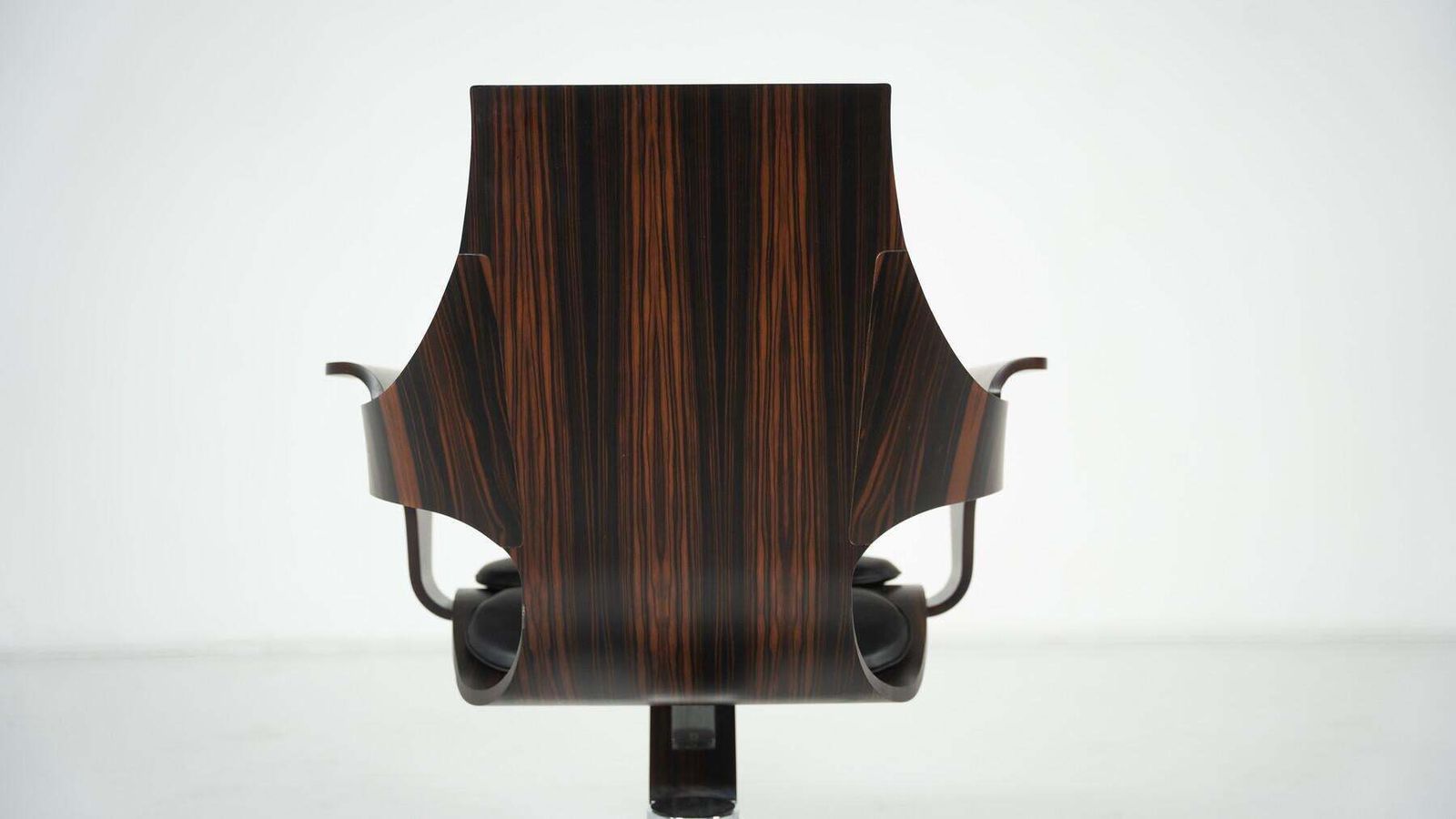 Rare Bell Armchair By Joe Colombo For Benini, Italy photo furniture