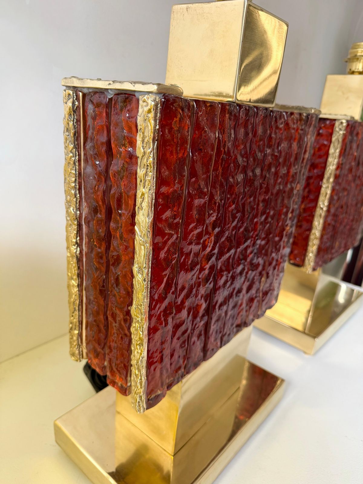 Contemporary Pair Of Brass Fusion And Red Murano Glass Lamps, Italy photo for sale