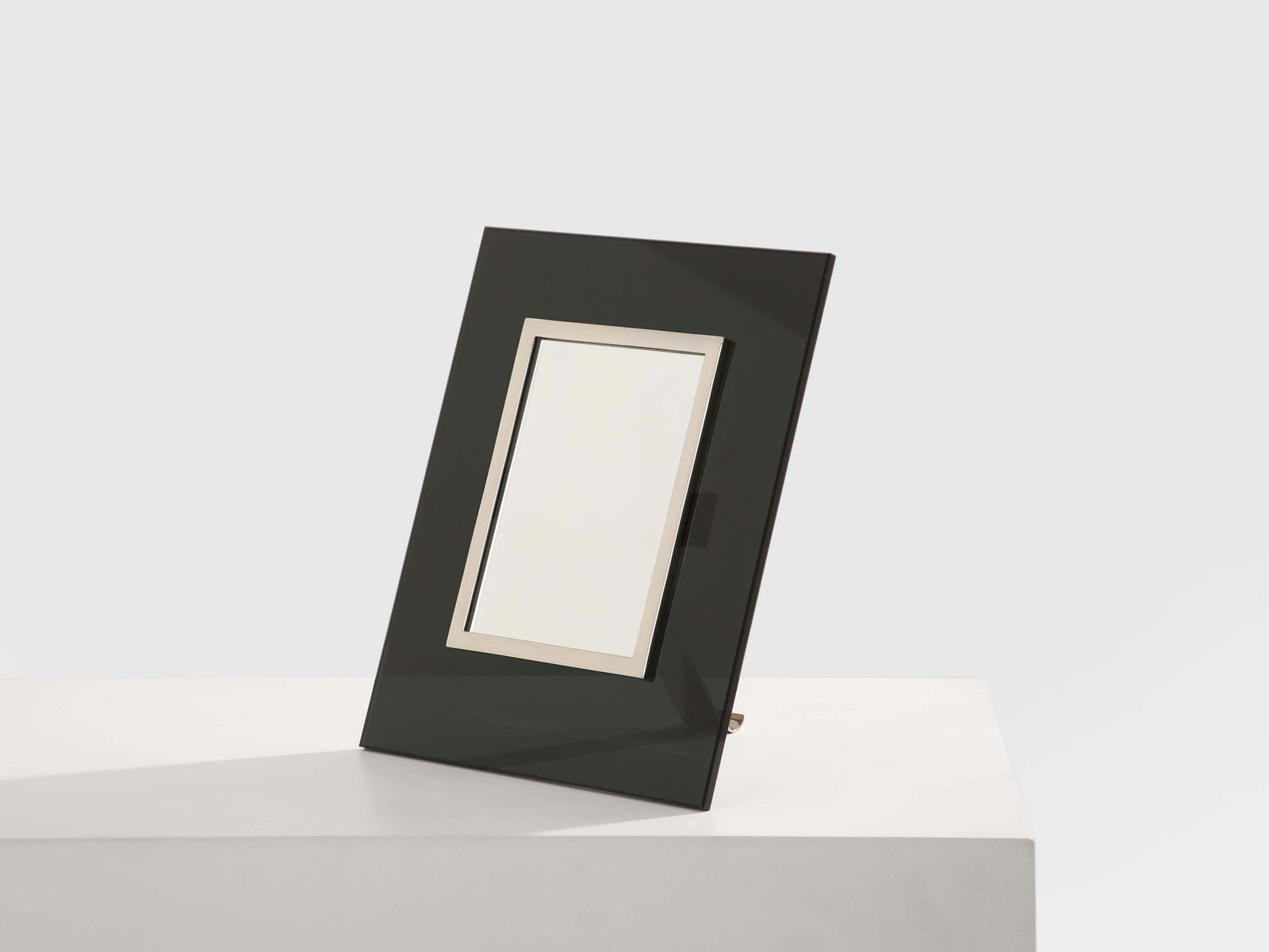 Miroir de table Art déco La Maison Desny en métal nickelé et verre opaline, années 1930 photo furniture