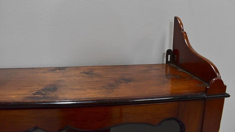 photo furniture 19th Century Mahogany Wall Display Case