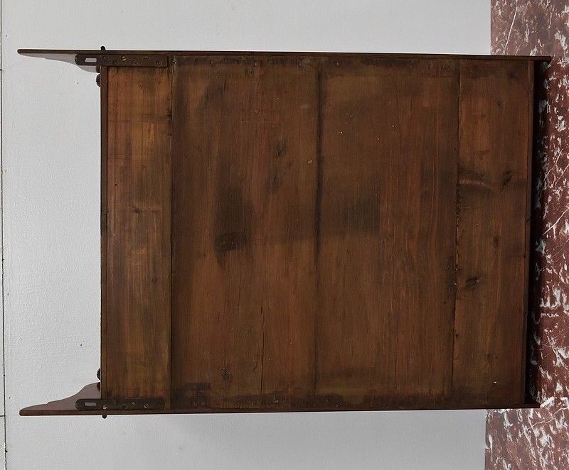 1662.42 19th Century Mahogany Wall Display Case photo