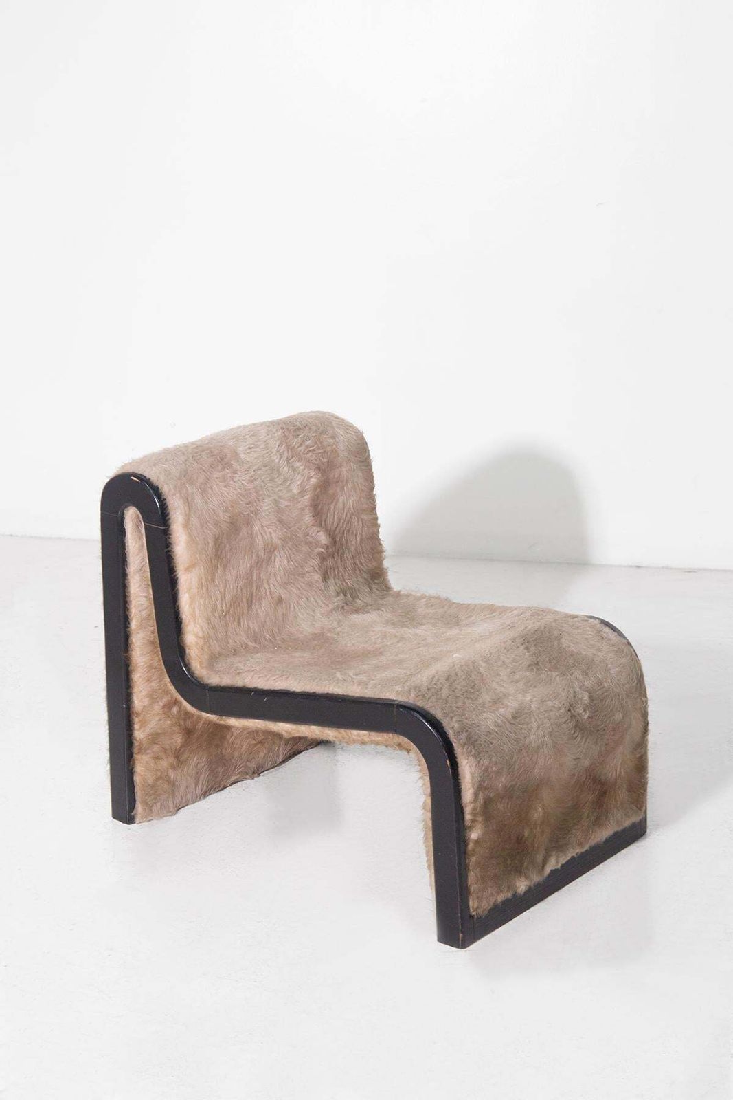 Postmodern Italian Chaise Longue In Faux Fur Brown photo furniture