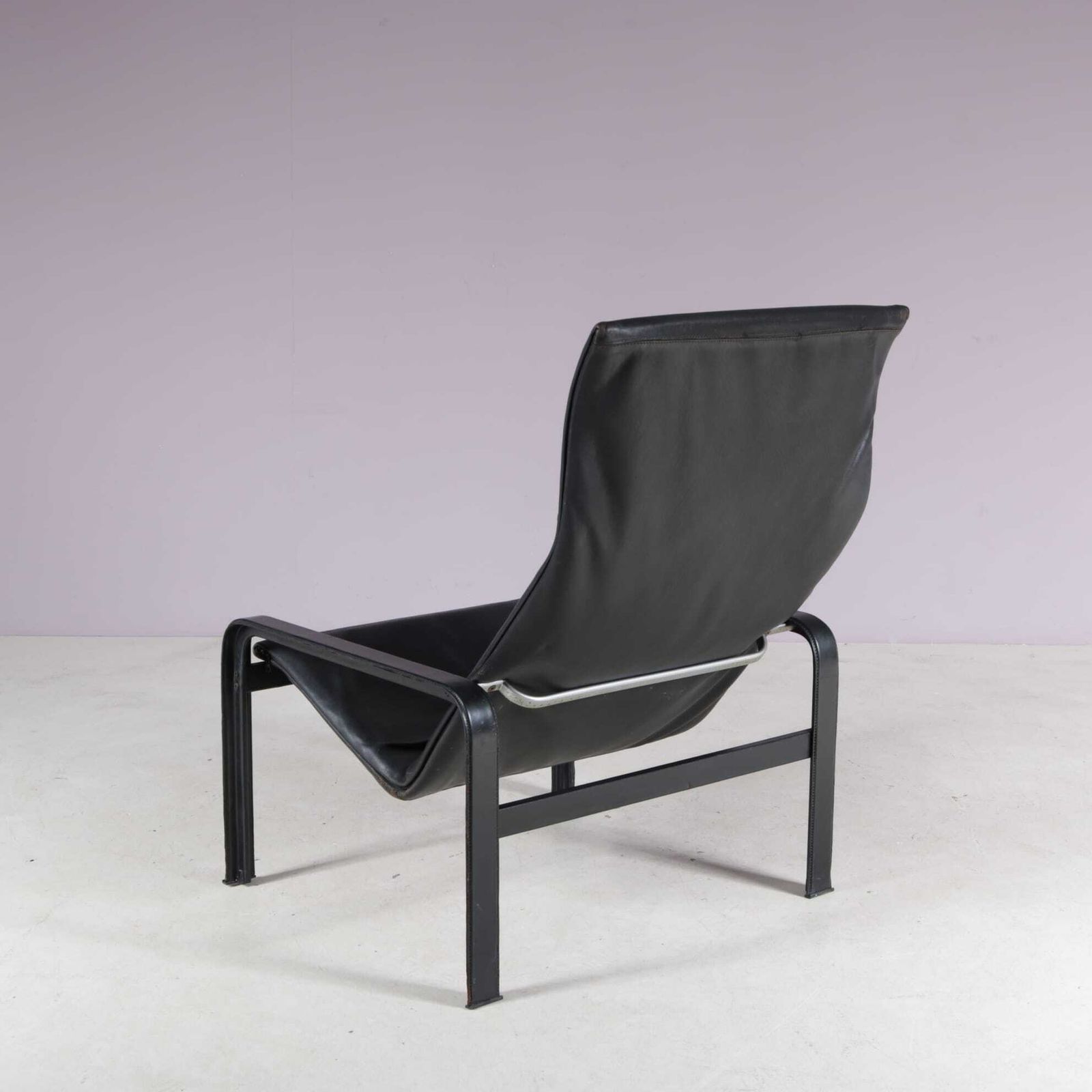 1980s Black Leather Lounge Chair By Jacques Toussaint & Patrizia Angeloni For Matteo Grassi, Italy photo for sale