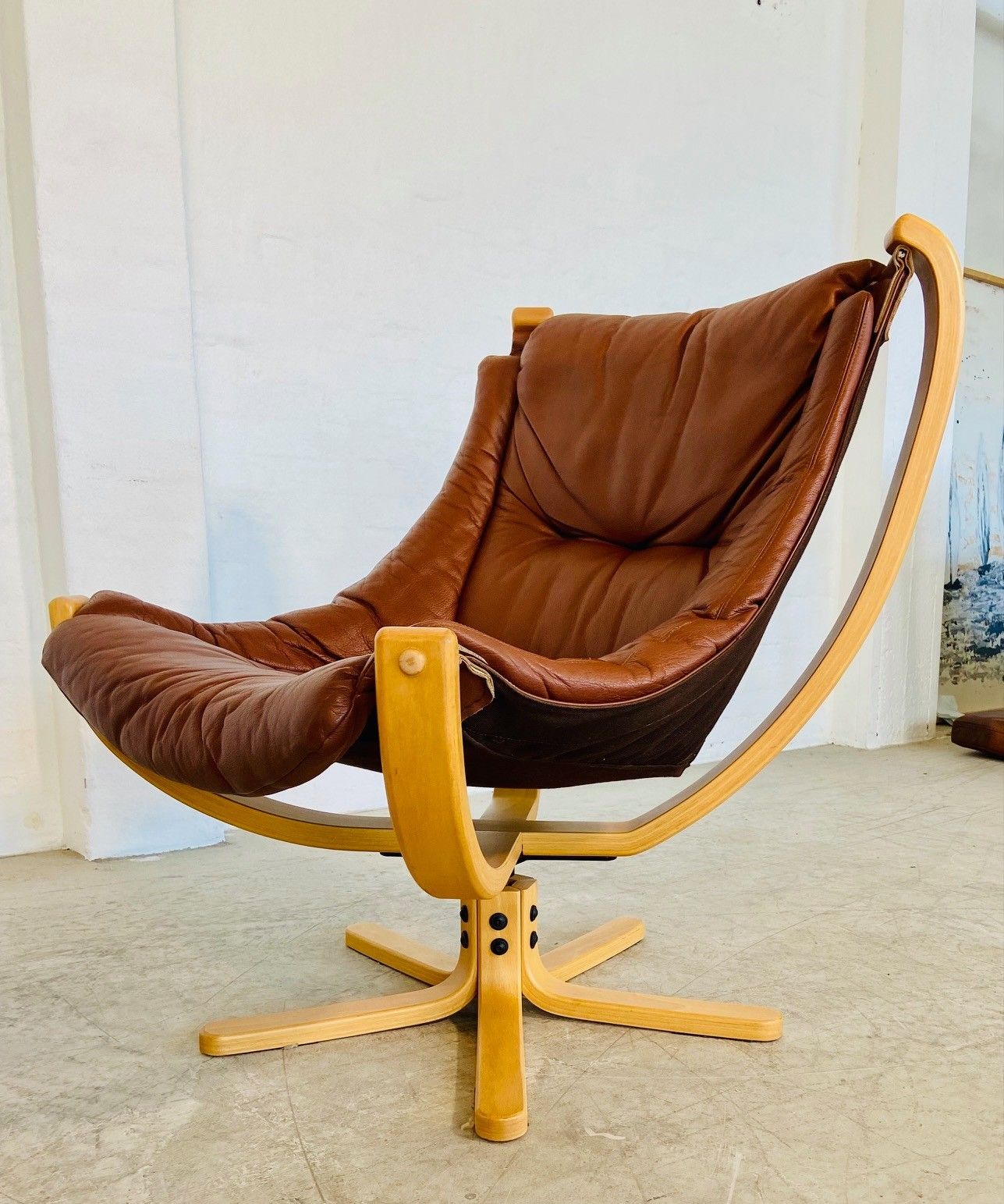 photo buy Vintage Retro Danish Mid Century  Skippers Cognac  Leather Lounge Chairs