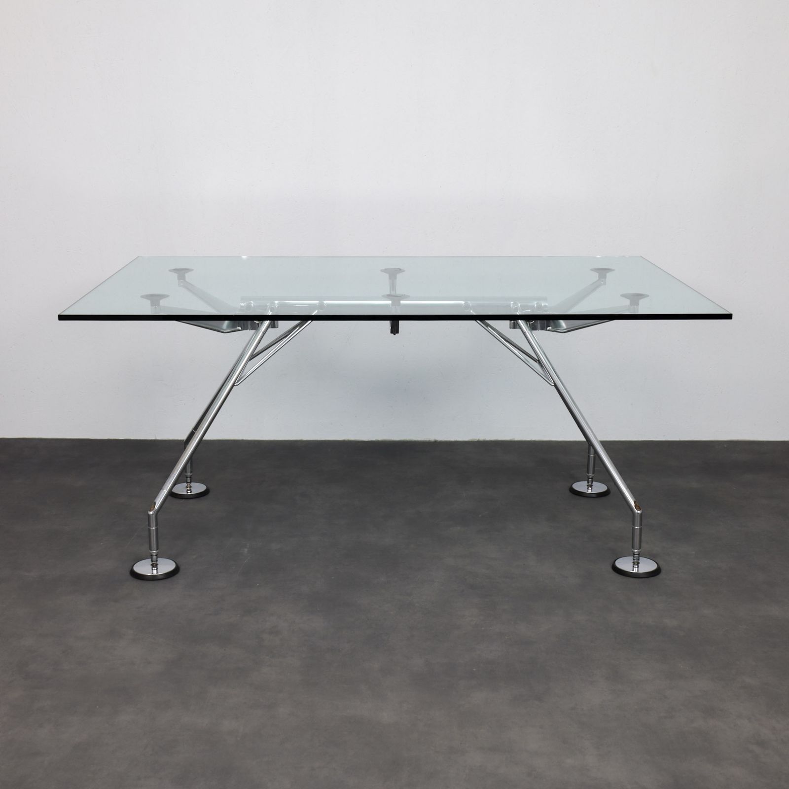 Nomos Table / Desk By Norman Foster For Tecno, Italy
