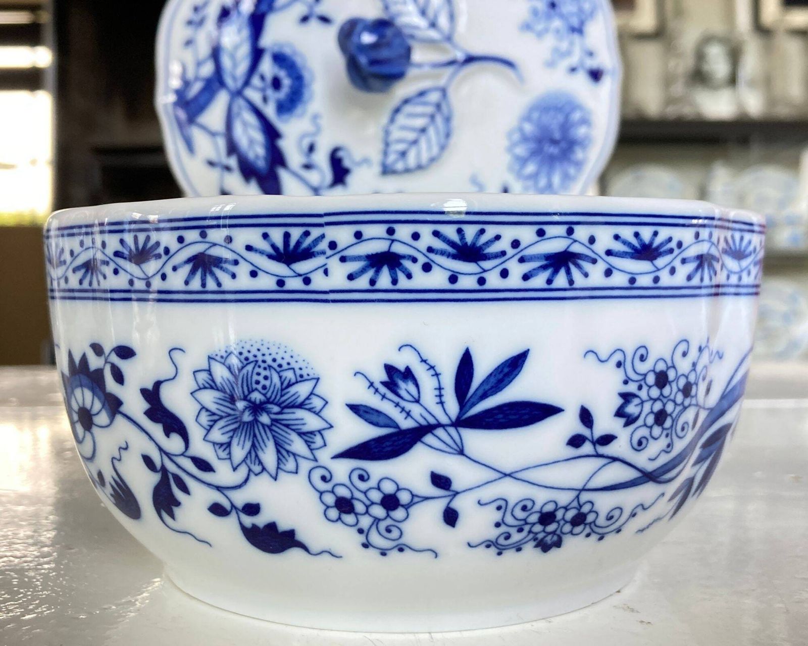 Blue Onion Jar Hutschenreuther | Lidded Porcelain Bowl Zwiebelmuster photo furniture