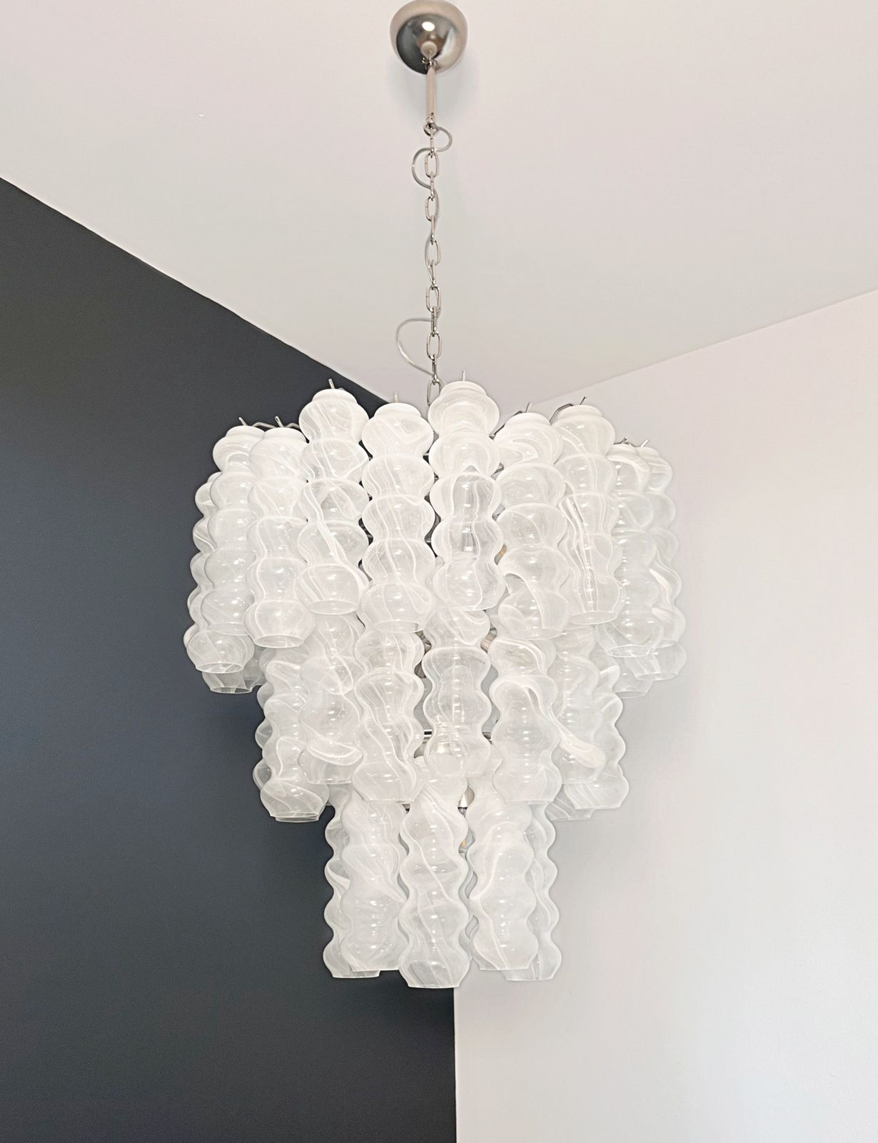 Large Three Tier Murano Glass Tube Chandelier   White Albaster photo vinterior