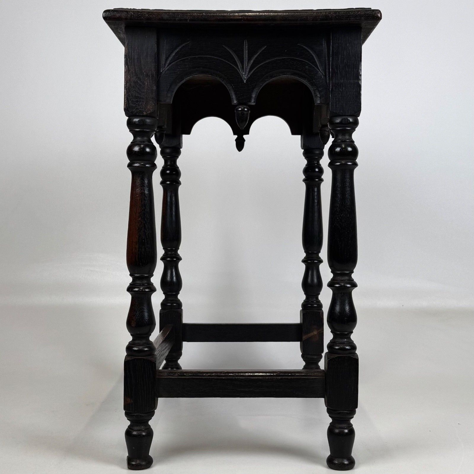 Antique 19th Century Victorian Carved Oak Side Table ( Af 5290 ) photo Furniture