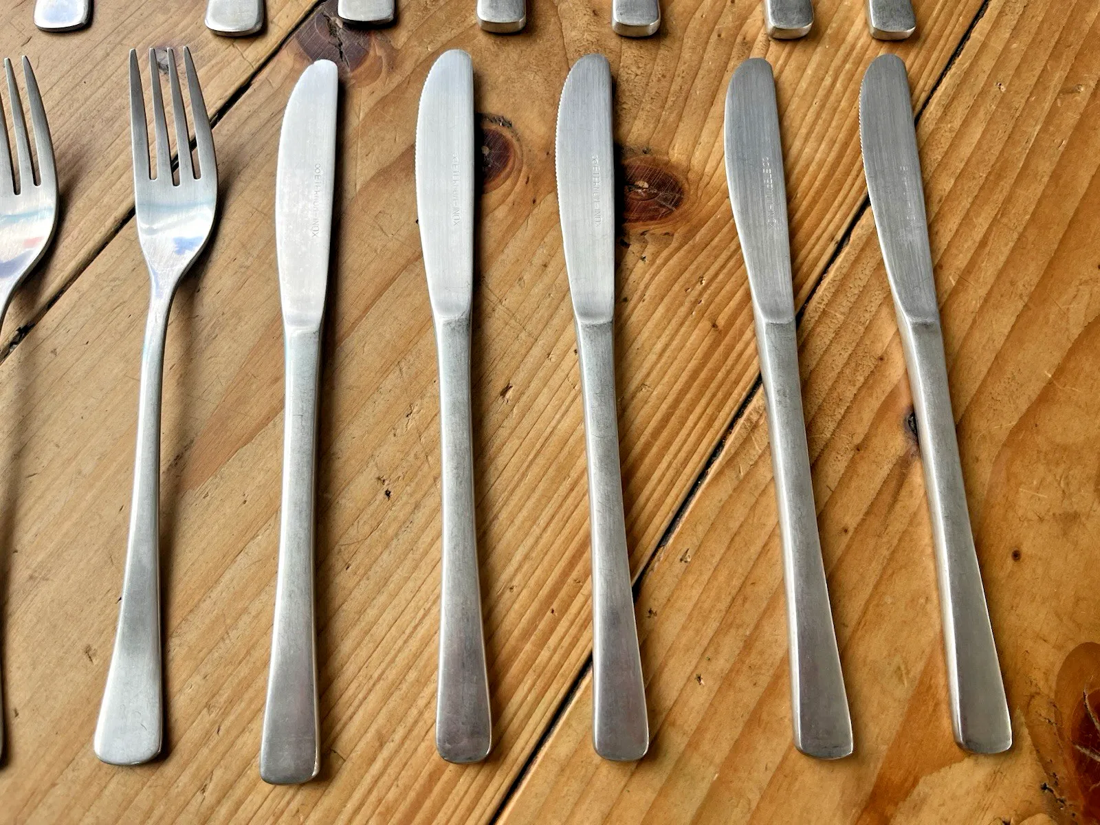 Mid Century Modernist Eternum Part Cutlery Set Knife Fork Spoon Scanline Style photo Home Decor