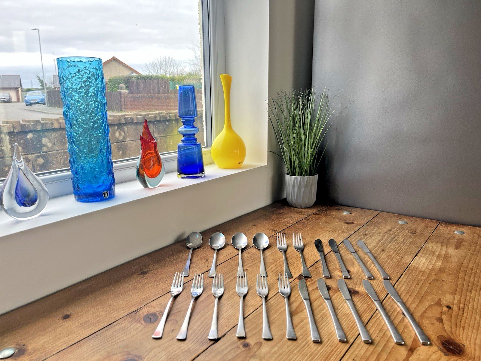photo for sale Mid Century Modernist Eternum Part Cutlery Set Knife Fork Spoon Scanline Style
