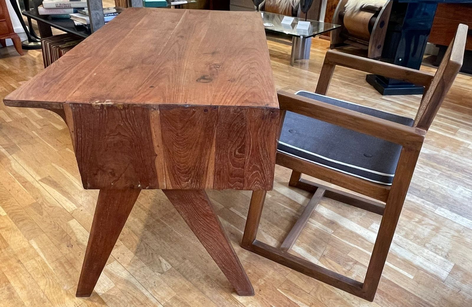 Chandigarh Teak Desk Set By Pierre Jeanneret (1896–1967), 1960s photo 47850.0