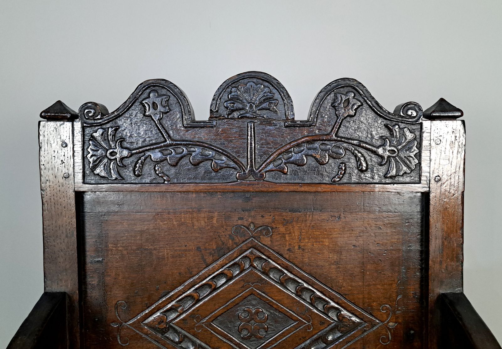 English Oak Yorkshire Wainscot Armchair C. 1635 photo 1195.0