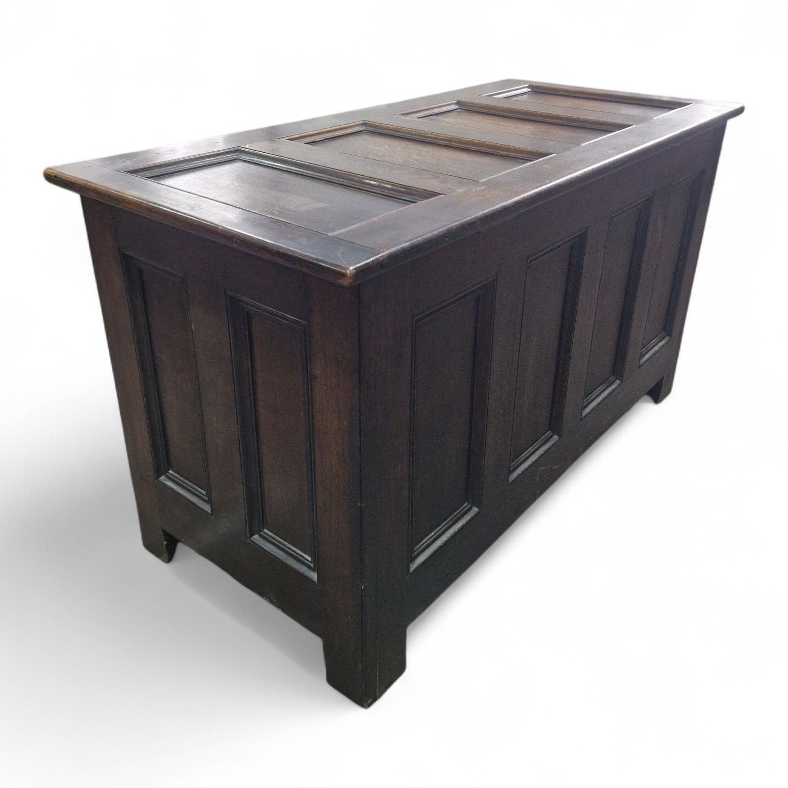 photo vinterior 19th Century Panelled Coffer Large Antique Oak Blanket Chest Trunk Oversized