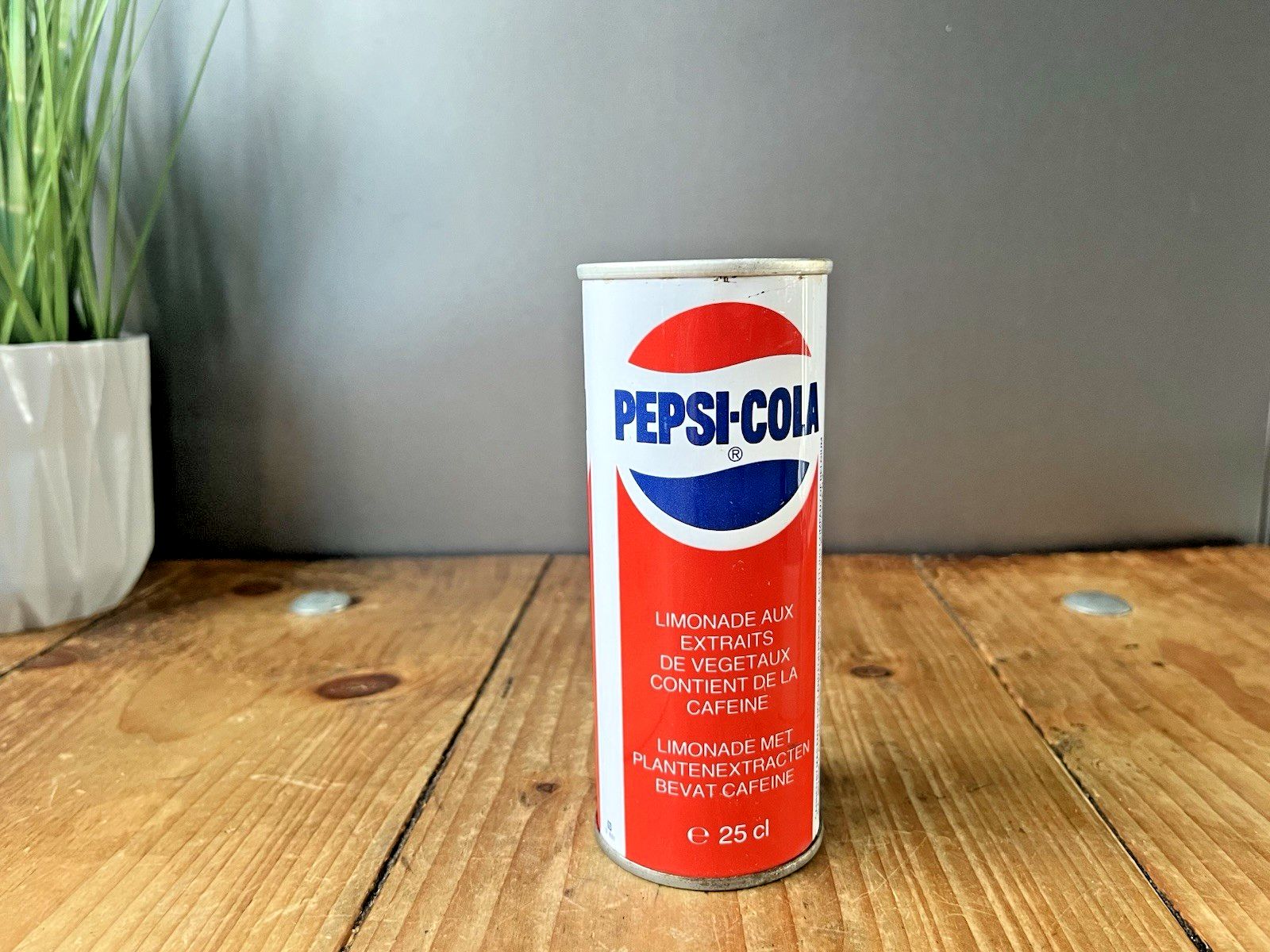 Rare Vintage 80's Empty Sealed Pepsi Cola 25cl Soda Drinks Coke Can Fridge Prop photo furniture