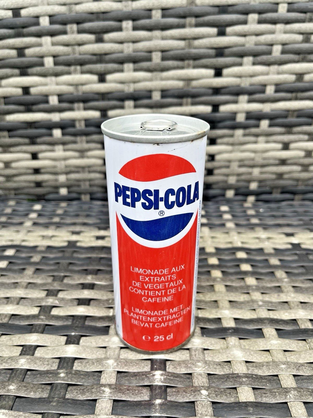 photo buy Rare Vintage 80's Empty Sealed Pepsi Cola 25cl Soda Drinks Coke Can Fridge Prop