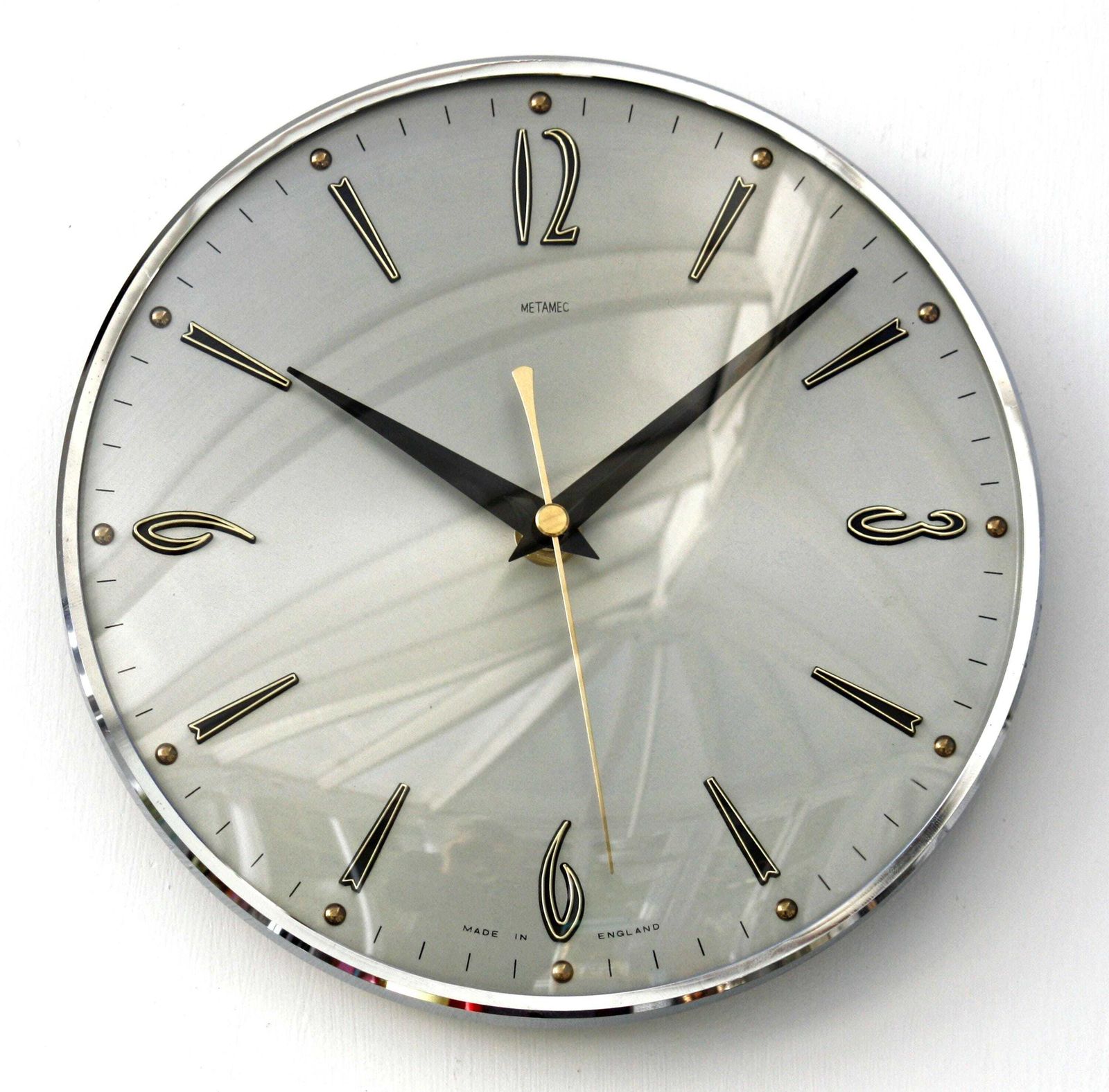 Metamec Wall Clock   Vintage 20cm Retro Atomic Era Mid Century Style Clock Gift Off The Wall Clocks