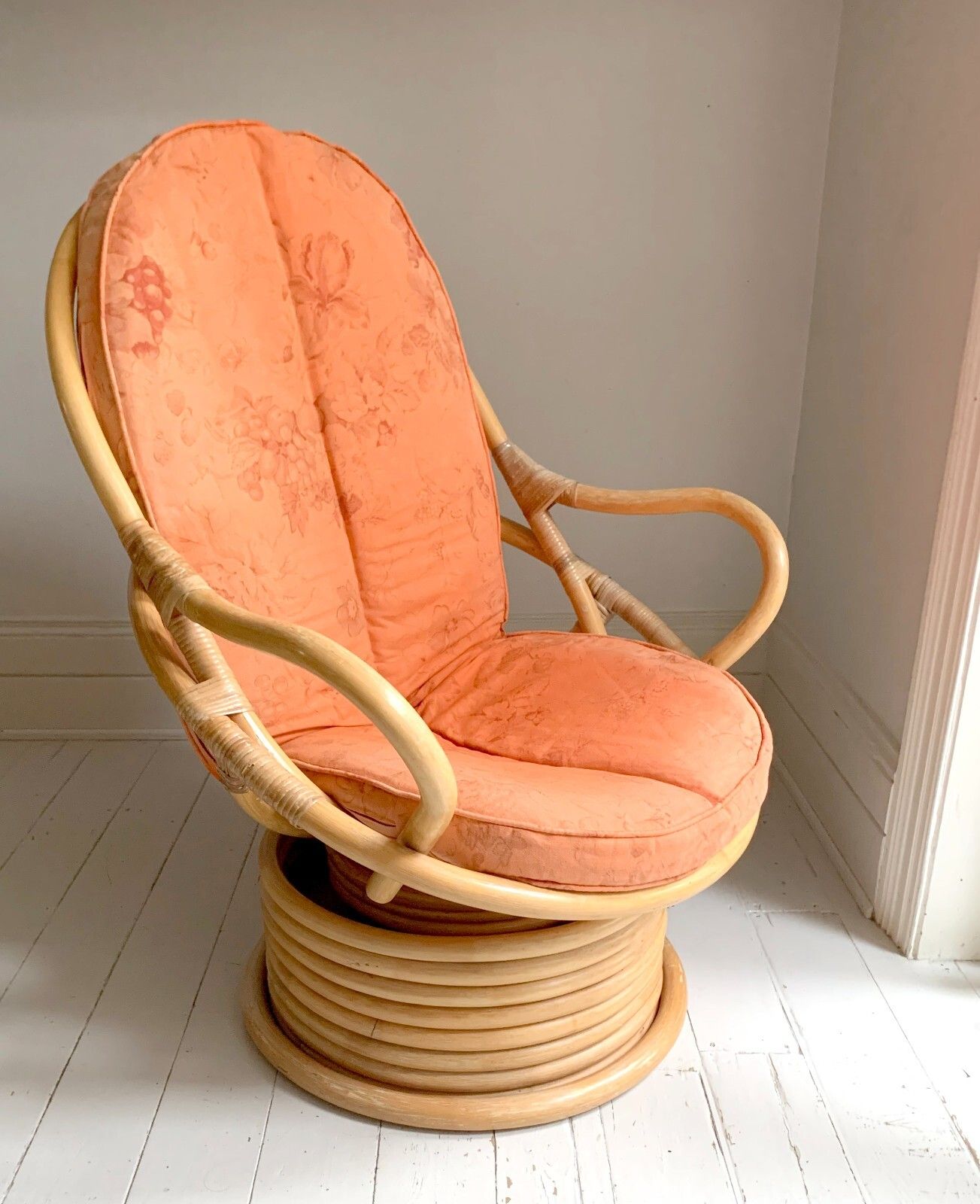 photo furniture Stunning Mid Century Modern Large 1970s Rattan Rocking & Swivel Chair With Cushion