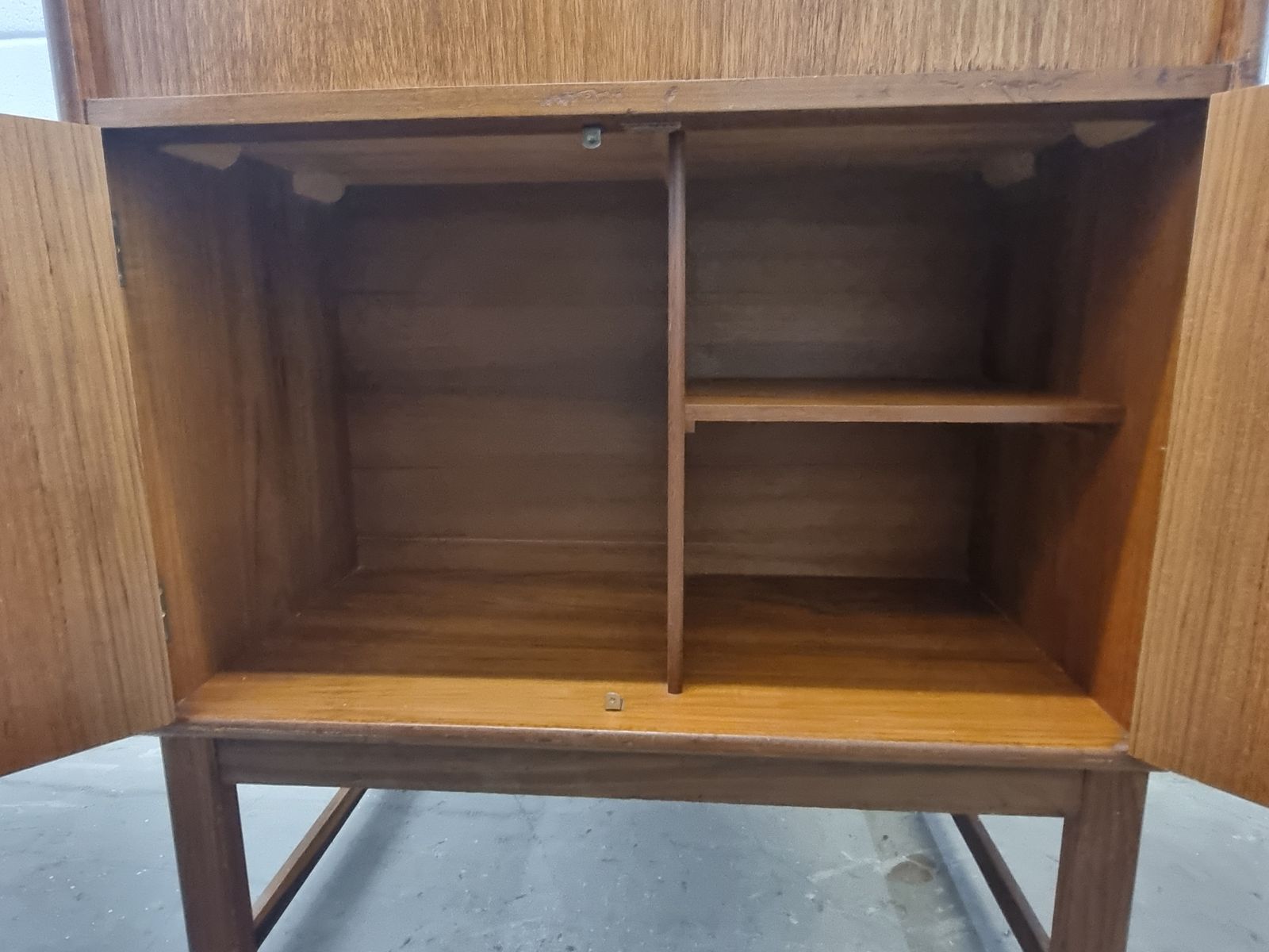 275.0 Vintage Mid Century 1900s Teak Drinks Cabinet By Turnidge Of London photo