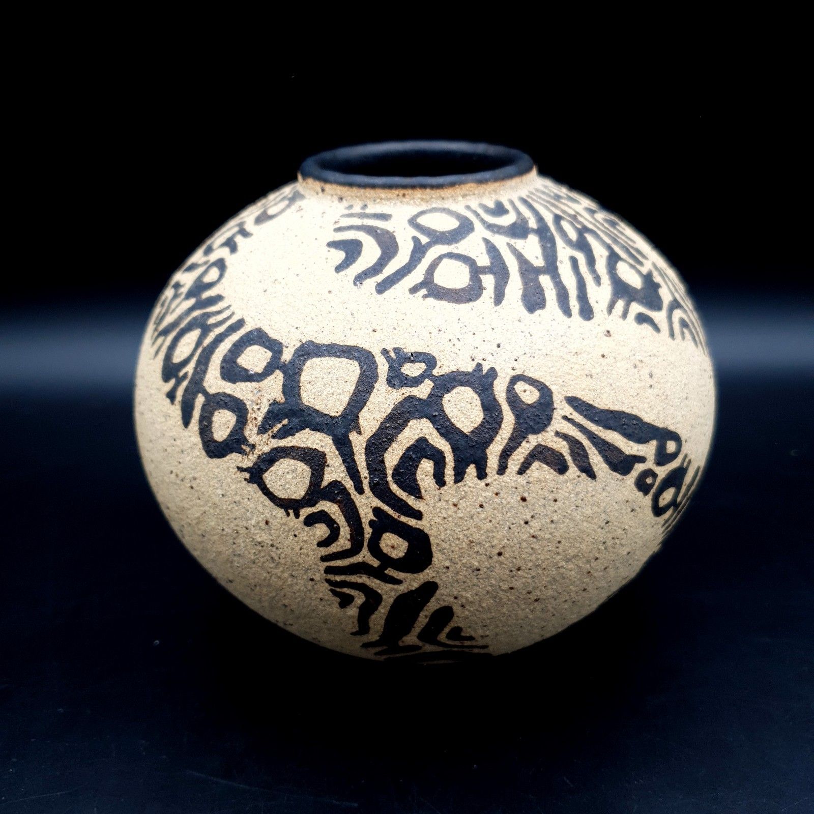 Vintage Studio Pottery Vase H 13cm Stoneware Spherical Black Slip Signed photo Home Decor