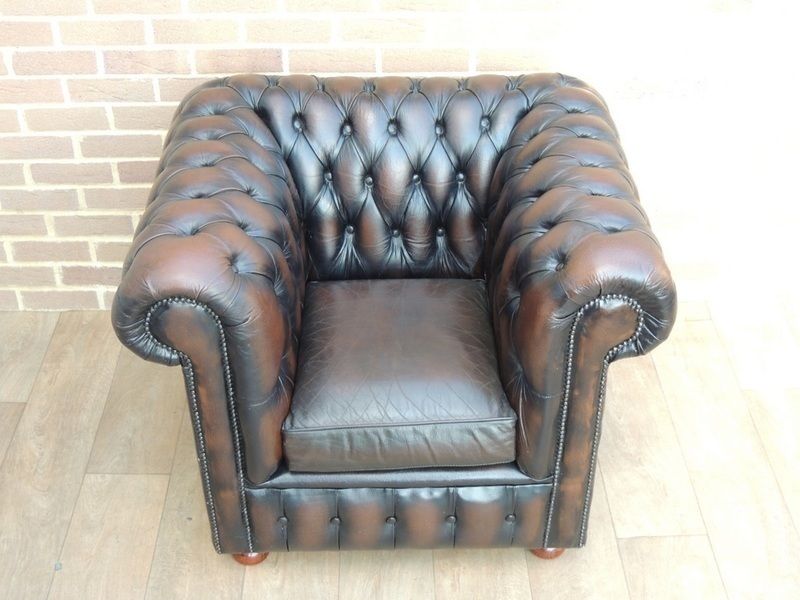 Chesterfield Club Dark Brown Armchair photo furniture