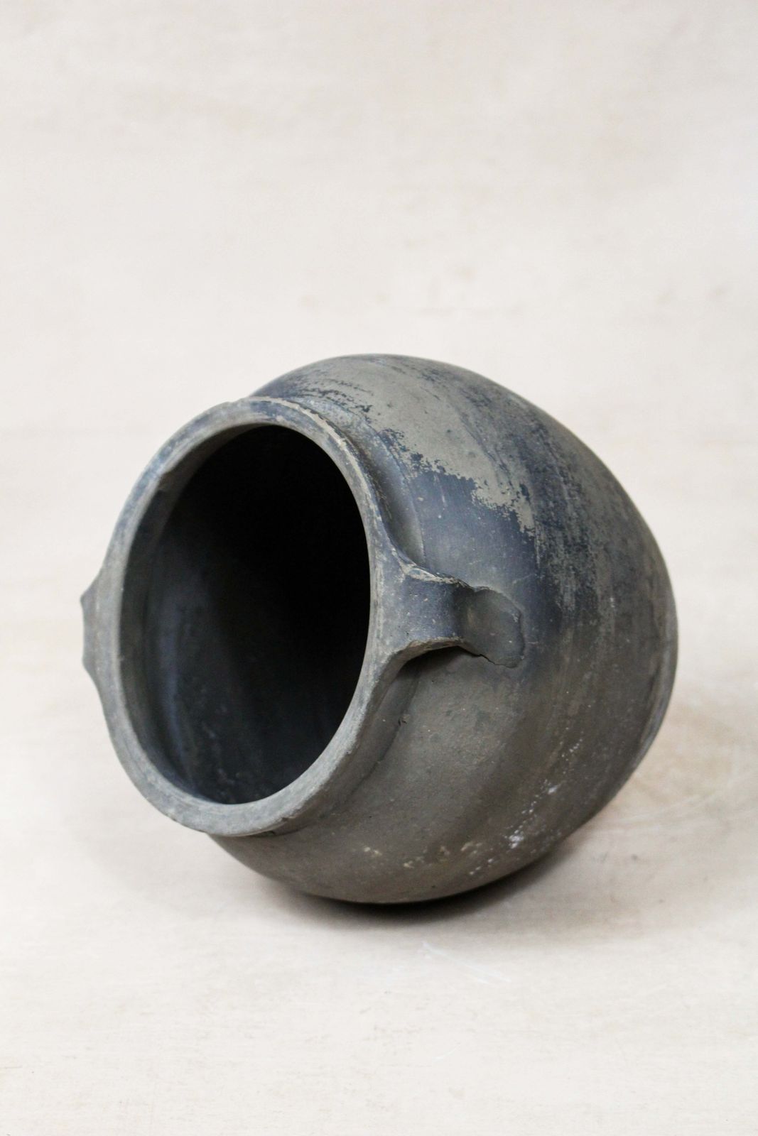 Vintage Dark Pot S   Nº 77 photo Home Decor