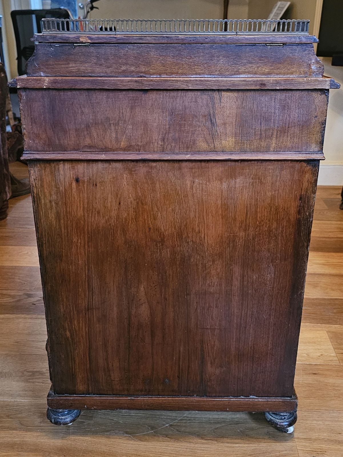 Victorian Burr Walnut Davenport Writing Desk With Leather Top photo vinterior